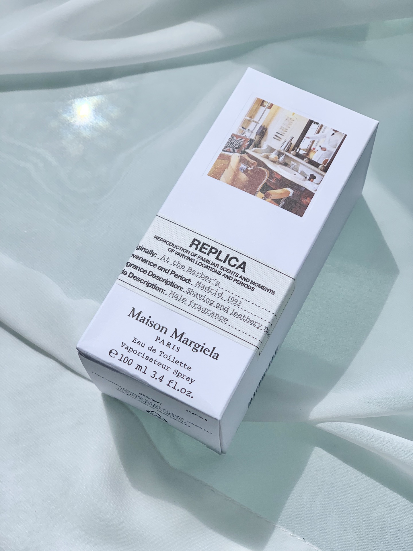 NO:810994,Madison Margiela In the Barber Shop ml Attribute Men's Fragrance Fragrance Fragrance Top Notes Bitter Orange Basil Pepper Middle Notes Lavender Geranium Rosemary Base Notes Tonka Bean Leather Oak Moss Musk, Perfume, Masion Margiela19860909Madison Margiela 梅森马吉拉 在理发店 ml 属性男香 香调馥奇香调 前调苦橙 罗勒 胡椒 中调薰衣草 天竺葵 迷迭香 后调零陵香豆 皮革 橡木苔 麝香,香水,masion margiela,accessory