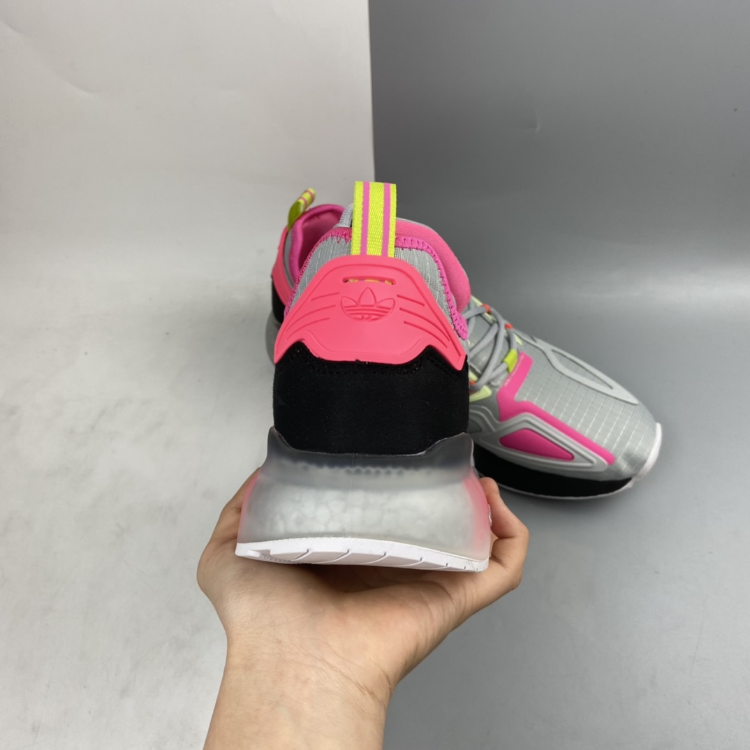 P220 Ad ZX 2K Boost 网纱针织呼吸面套脚休闲运动慢跑鞋 FY5695