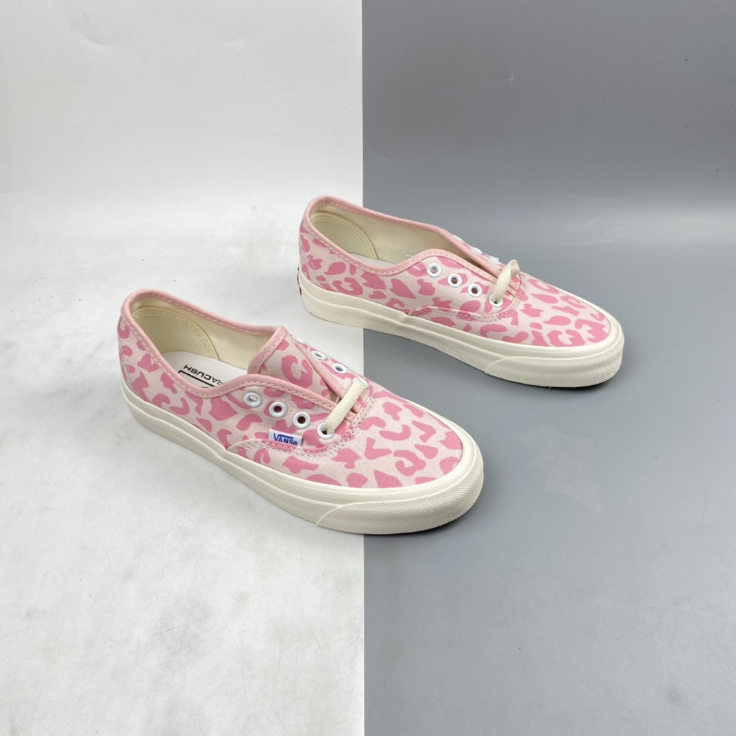 P130 Vans Vault OG Authentic LX 粉色豹纹 高端支线硫化帆布低帮休闲板鞋 VN0A38GRR89
