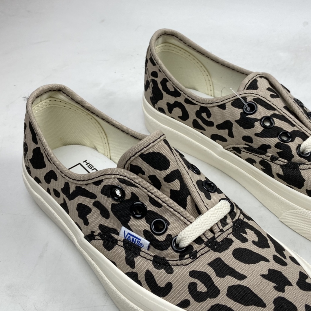 P130 Vans Vault OG Authentic LX 灰色豹纹 高端支线硫化帆布低帮休闲板鞋 VN0A38YYB89