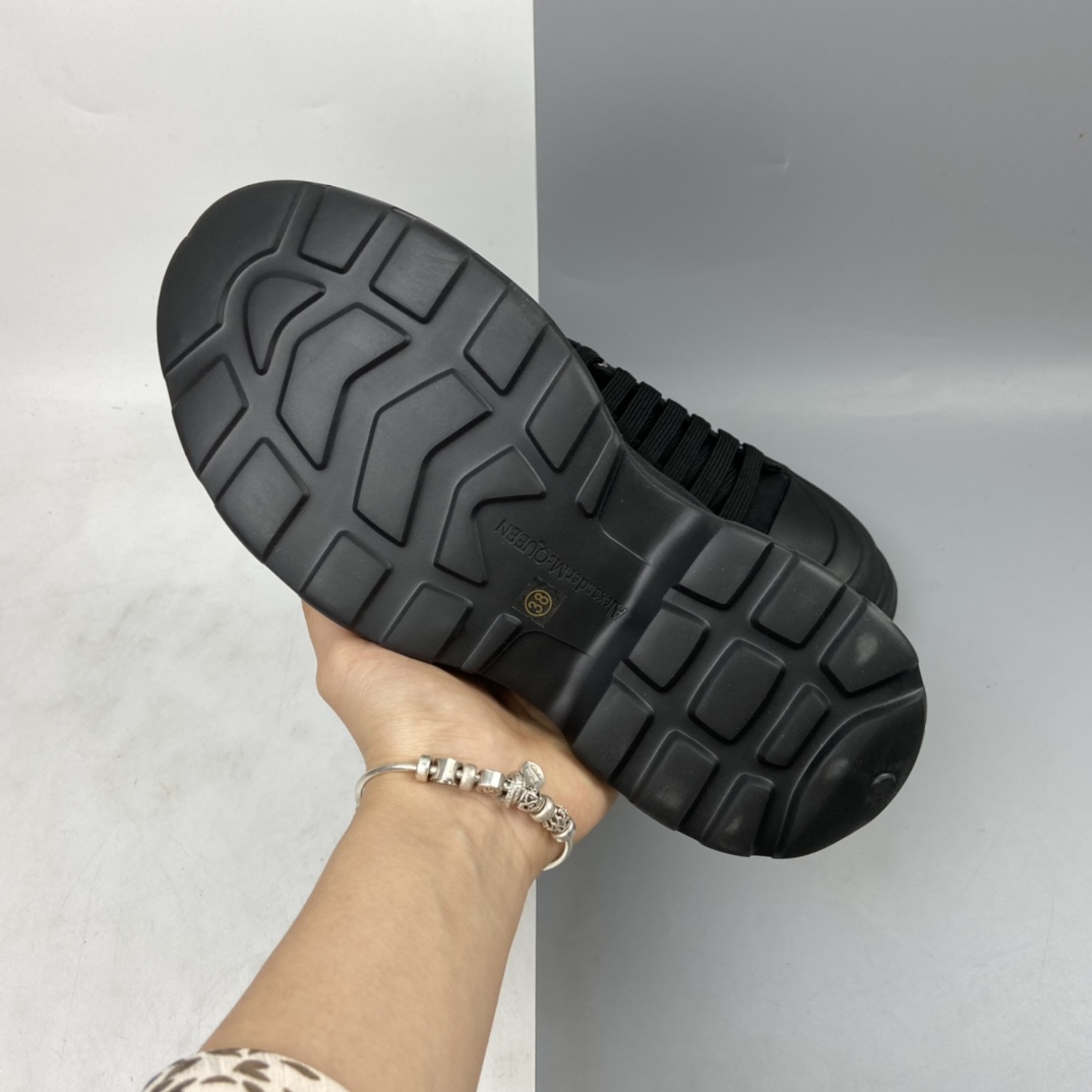 P240 Alexander McQueen 2020春夏新款 麦昆