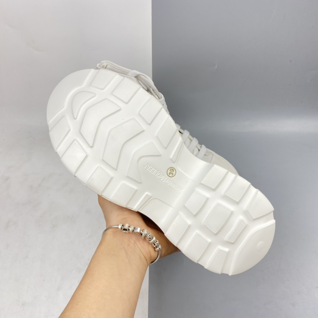 P260 意大利高奢品牌亚历山大·麦昆Alexander McQueen sneakers高帮时装厚底休闲运动鞋