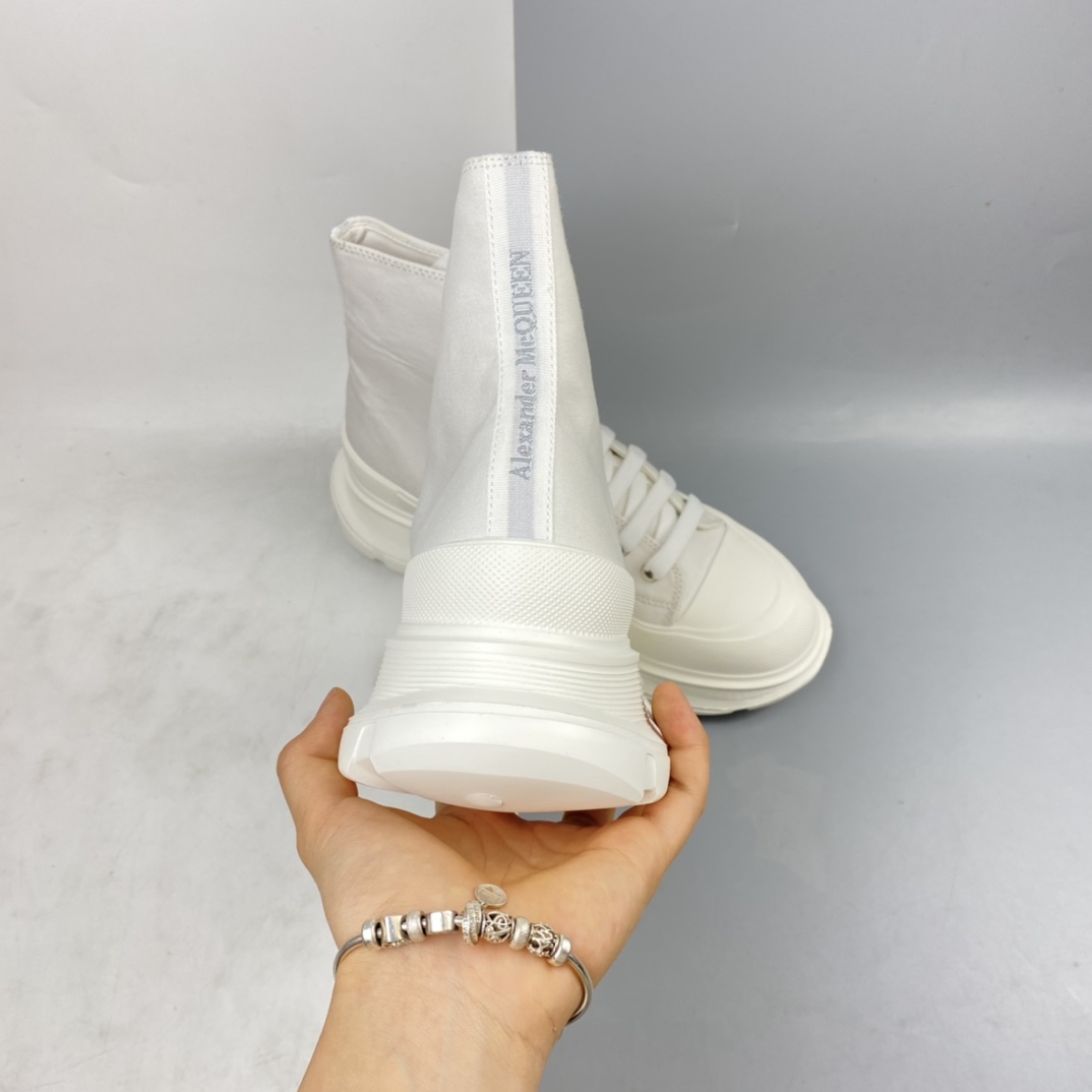 P260 意大利高奢品牌亚历山大·麦昆Alexander McQueen sneakers高帮时装厚底休闲运动鞋
