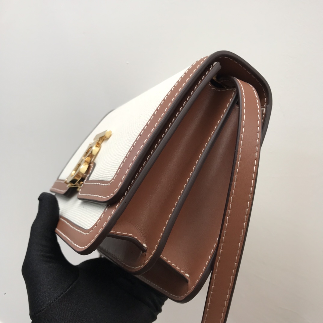 路易威登 Louis Vuitton 高定典藏名品高定成衣时装外套连衣裙衬衫T恤 #1A6FFFD6 5