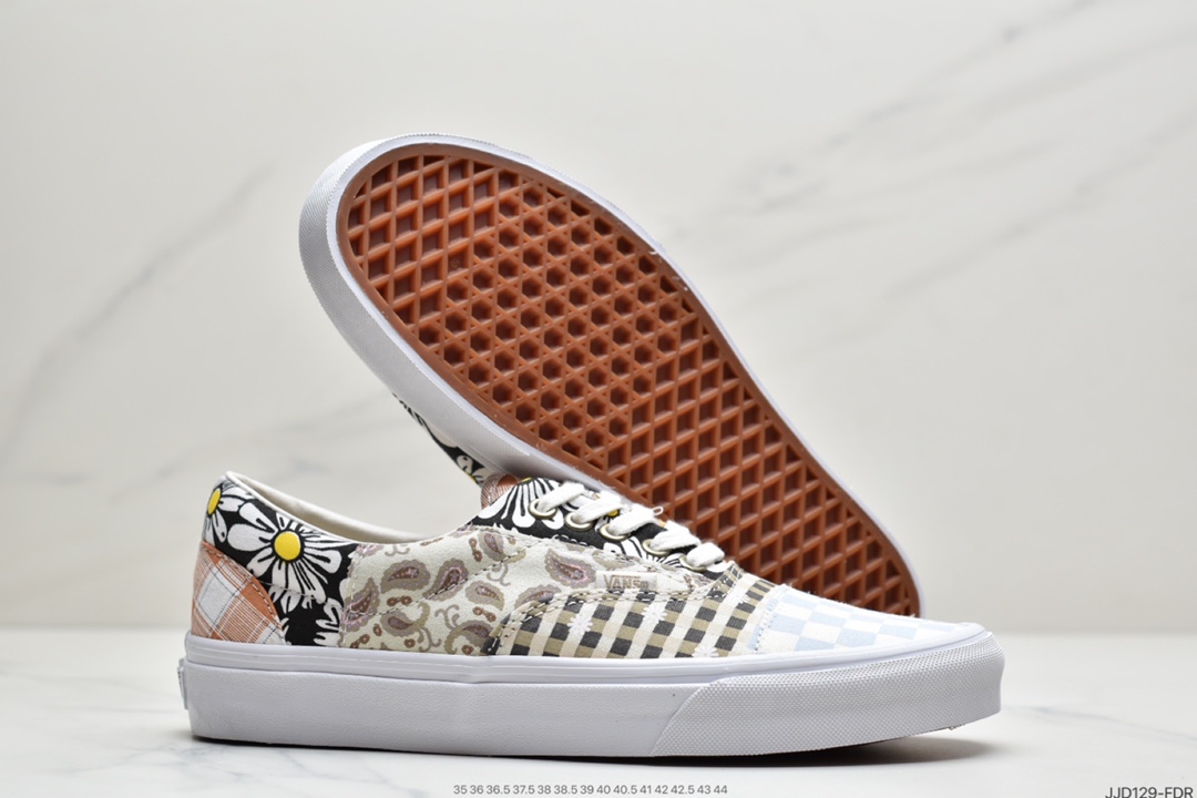 130 万斯Vans Era 万斯低帮帆布鞋卡通系列 Classic Slip-ON