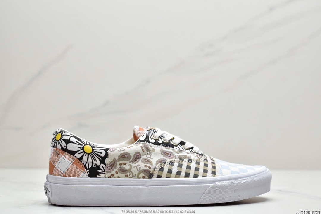 130 万斯Vans Era 万斯低帮帆布鞋卡通系列 Classic Slip-ON
