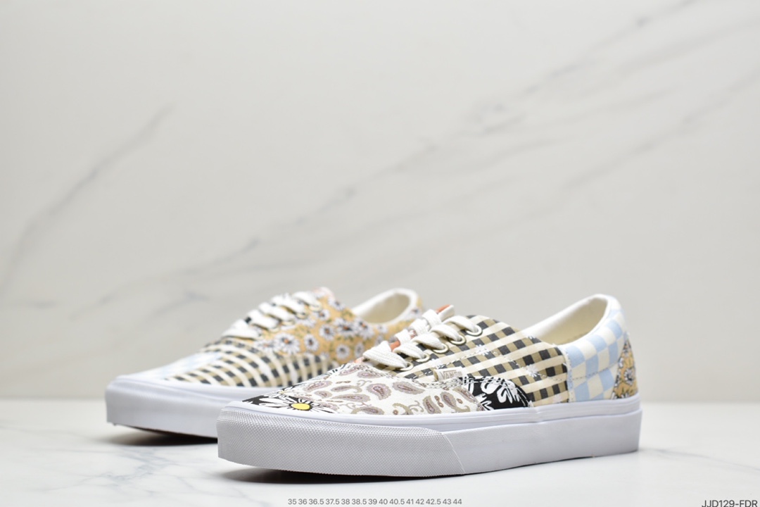 130 万斯Vans Era 万斯低帮帆布鞋卡通系列 Classic Slip-ON
