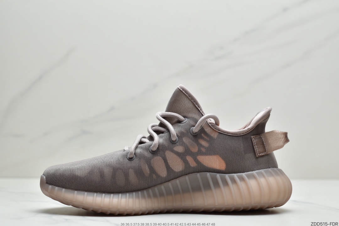 230 yeezy 350全透洞洞鞋 这款全新配色鞋身 GW2871