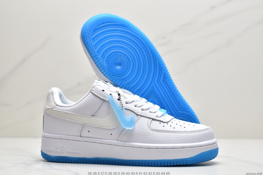 180 耐克Nike Air Force 1 Low 空军一号低帮百搭休闲运动板鞋 DA8301