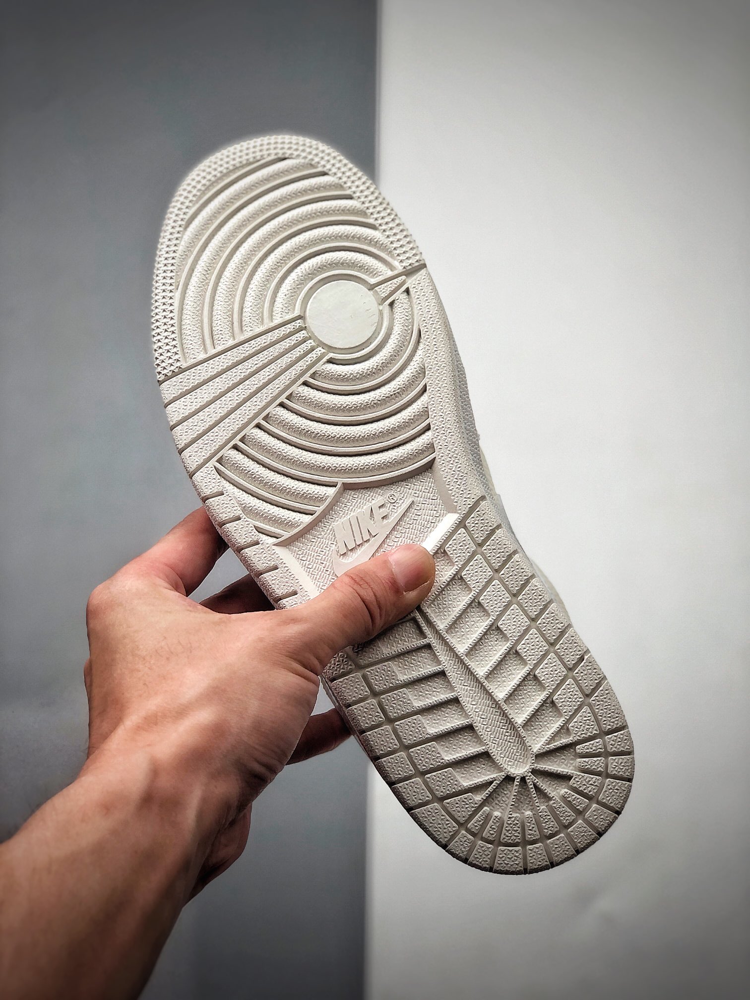 200  Air Jordan 1 Low ”To My First Coach” 低帮 多彩拼接 乔丹篮球鞋系列