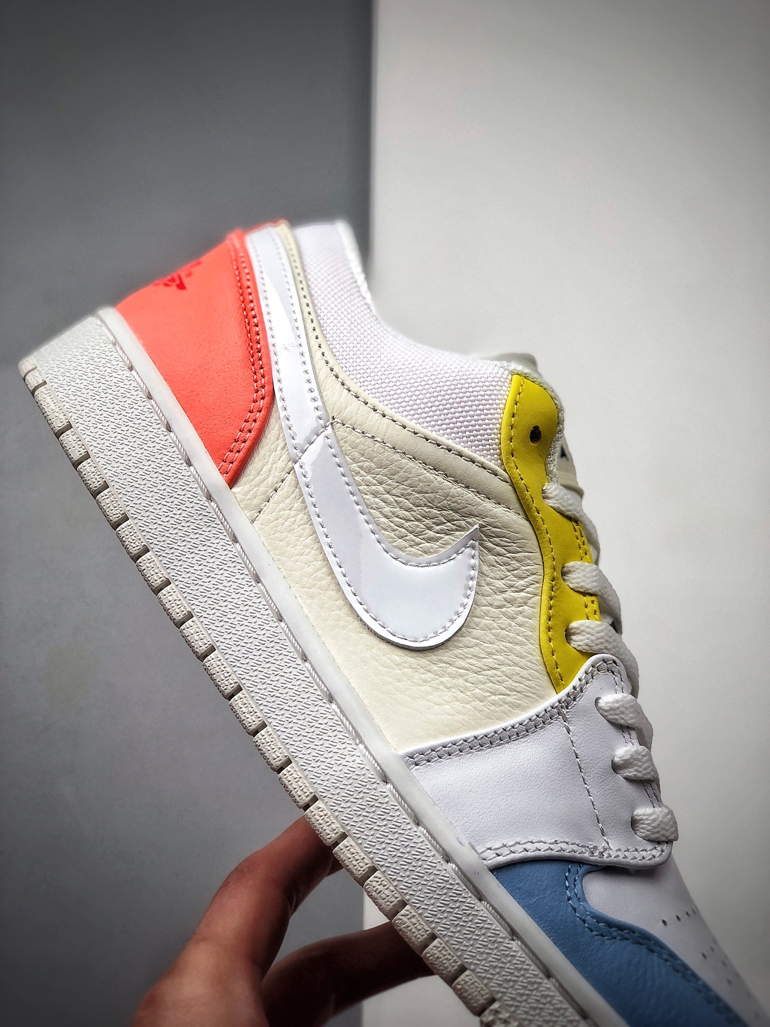 200  Air Jordan 1 Low ”To My First Coach” 低帮 多彩拼接 乔丹篮球鞋系列