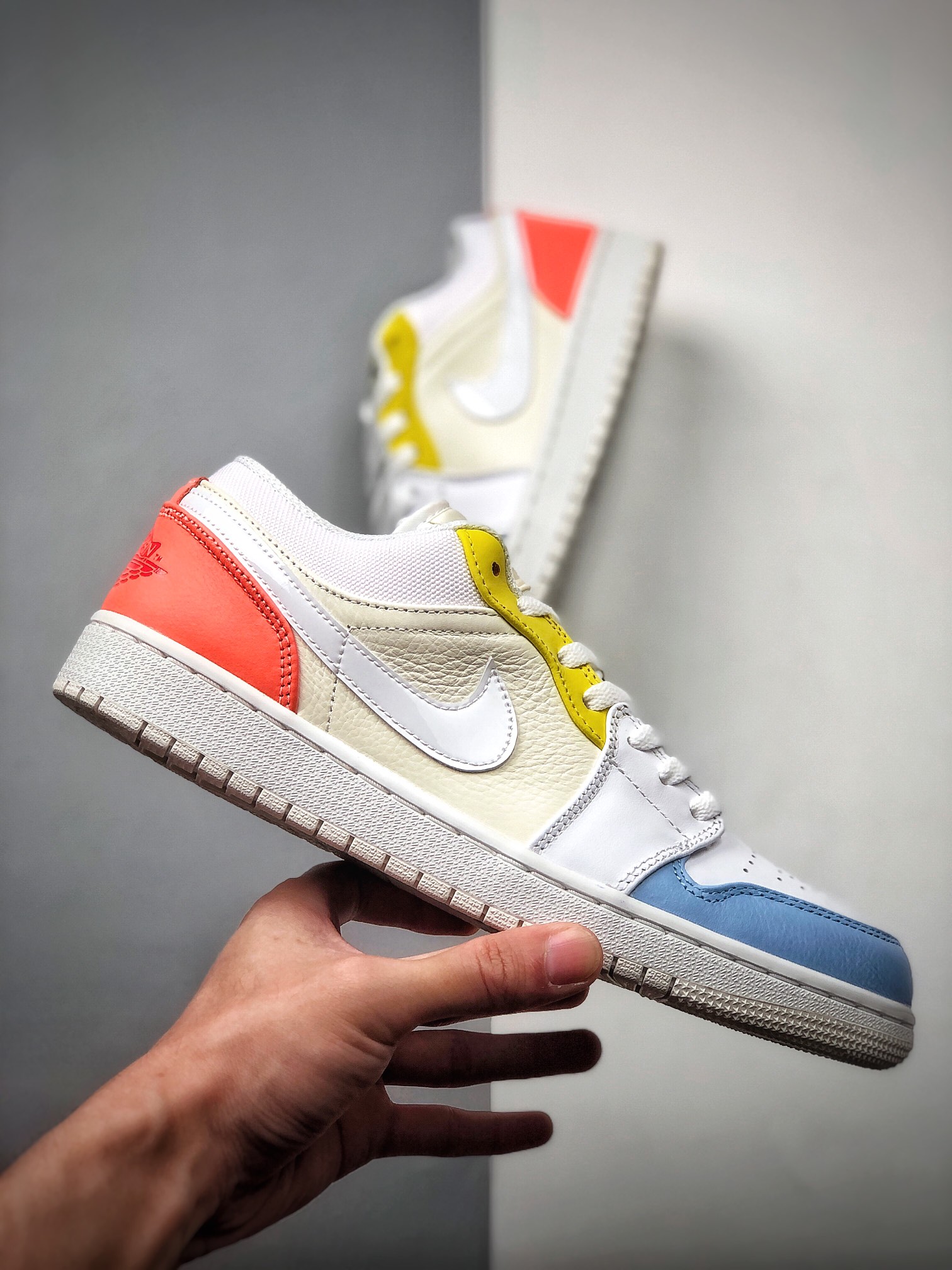 200  Air Jordan 1 Low ”To My First Coach” 低帮 多彩拼接 乔丹篮球鞋系列