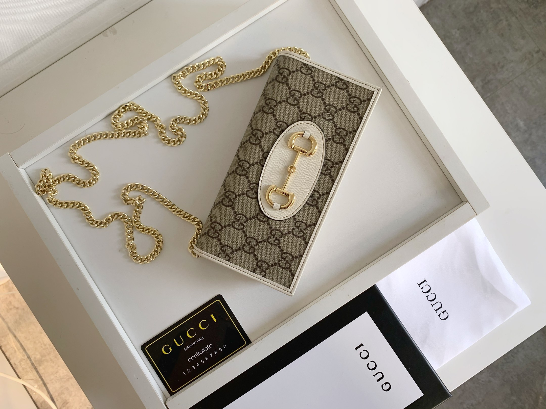 Gucci 1955馬衔扣カードケース GG Supreme