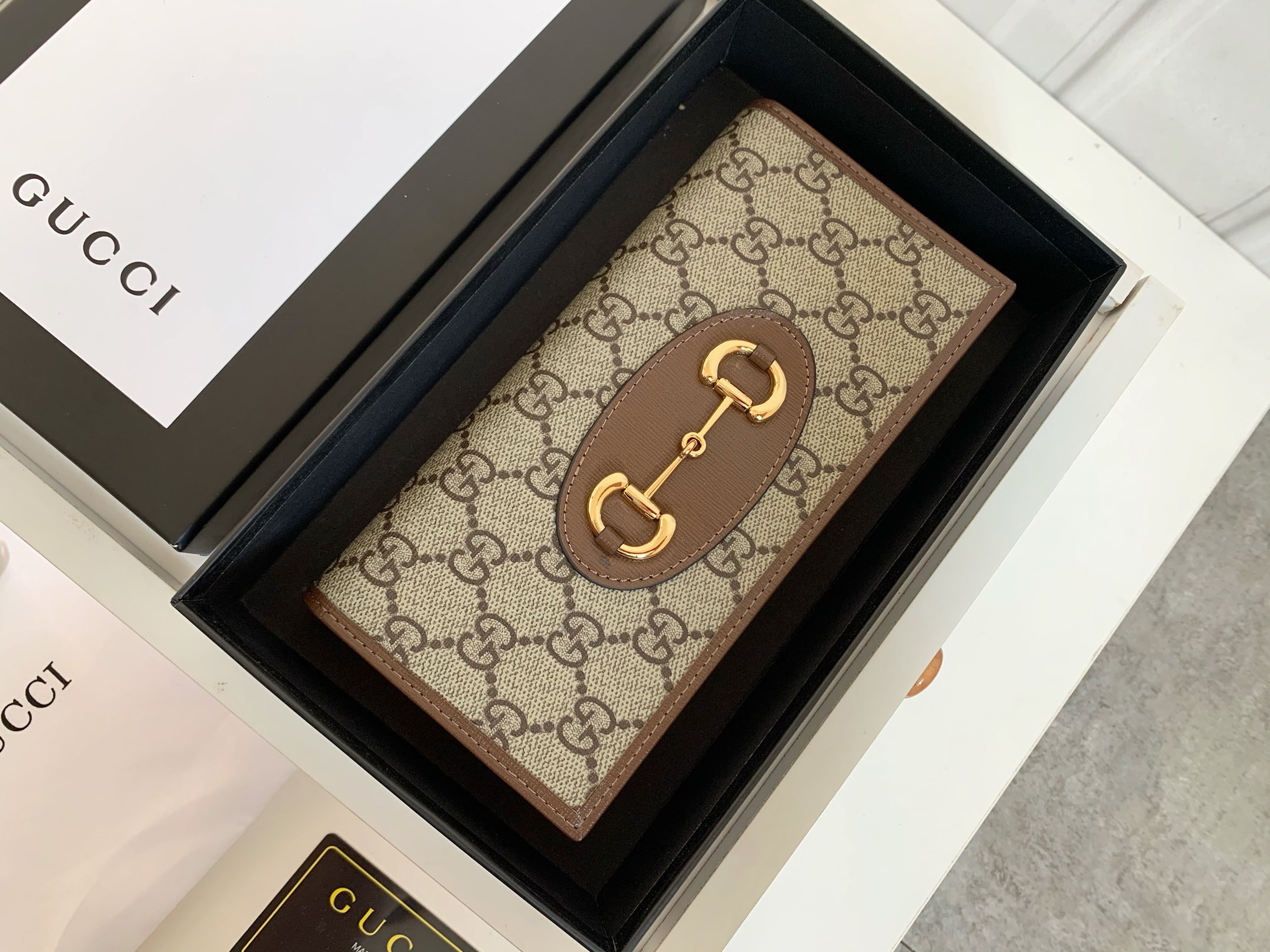 Gucci 1955馬蹄金具カードケース GG Supreme