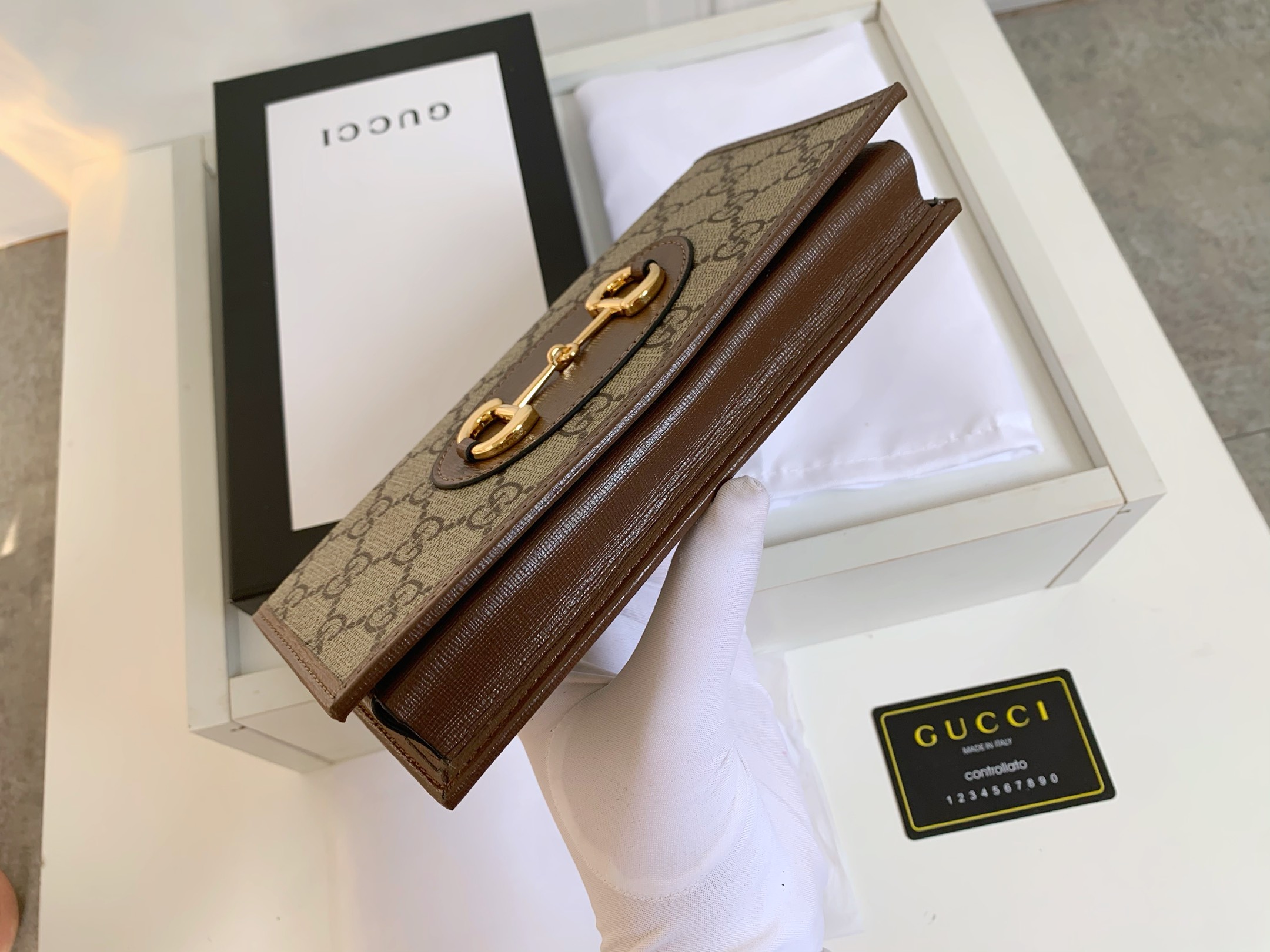Gucci 1955馬蹄金具カードケース GG Supreme