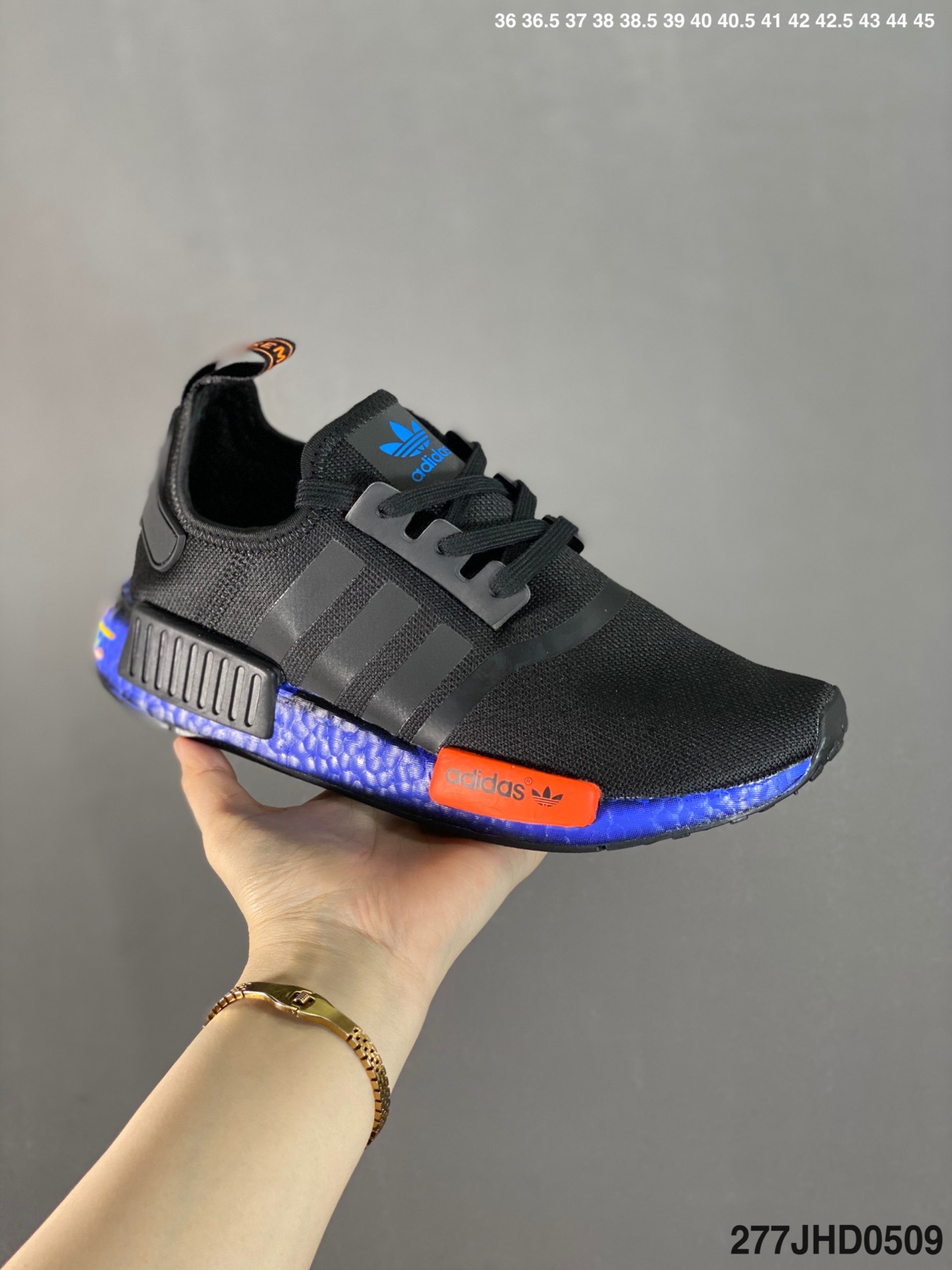 150 阿迪达斯 Adidas NMD R-1 Runner 针织面街头风经典百搭跑步鞋 EG6363