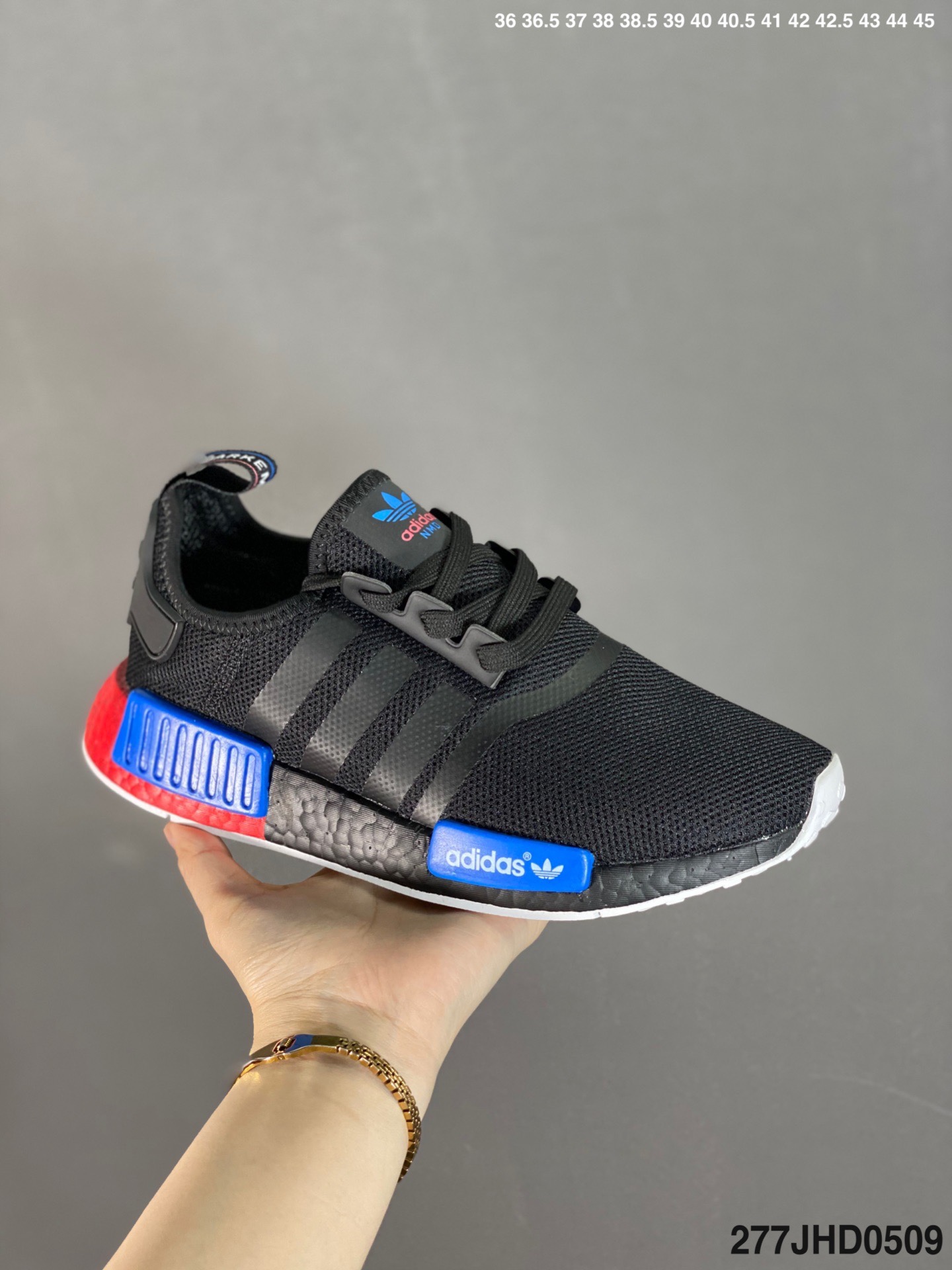 150 阿迪达斯 Adidas NMD R-1 Runner 针织面街头风经典百搭跑步鞋 EG6363