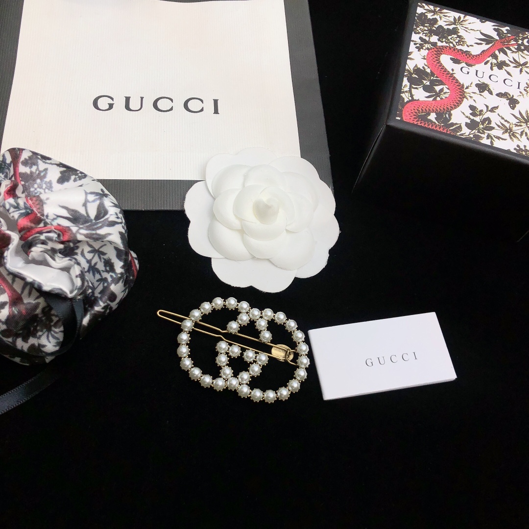 2021 Letter Logo Hairpin: Schvaler Pearl Customization for Stunning Bling Effect - 图片 1