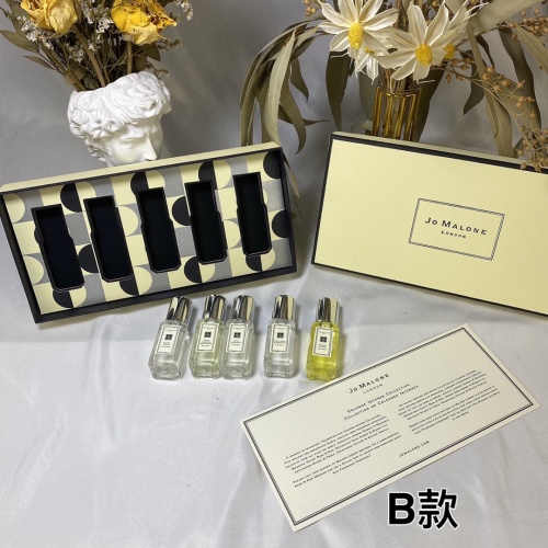 Jo Malone London Miniature Fragrance Set - White Bottle Edition 1 Jo Malone London Miniature Fragrance Set - White Bottle Edition