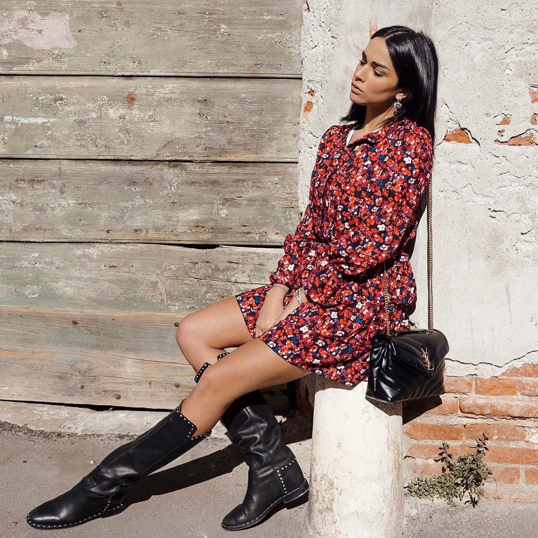 NO:406354,This is a versatile bag. It is a must-have for everyone. Saint Laurent.19860909这是一只万能的包包 人手必入,圣罗兰,saint laurent,Bag