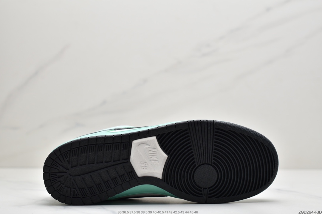 290 耐克Nike SB DuNIKE Low IW 冰晶DuNIKE SB顾名思义 819674-301