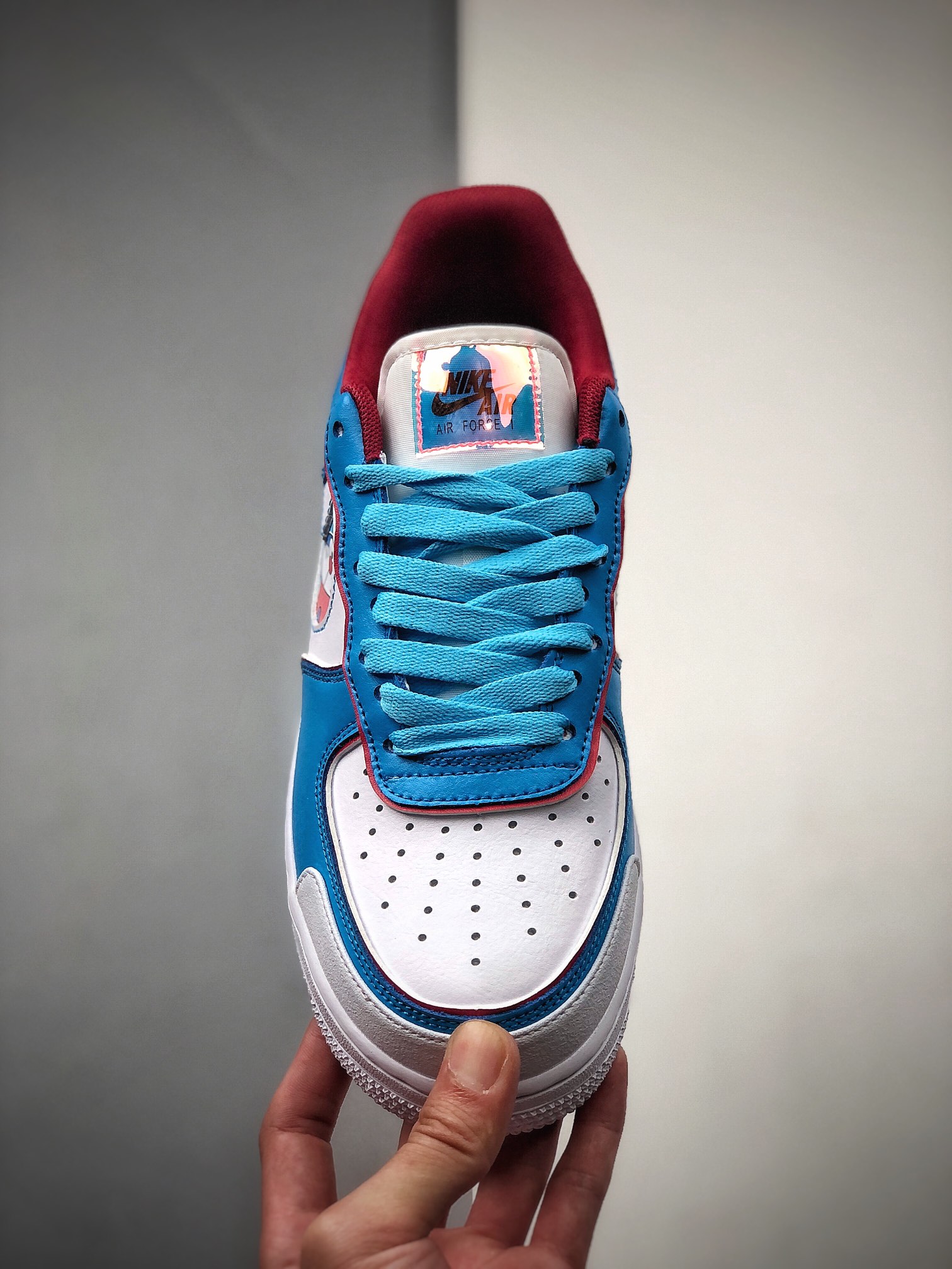 260  Air Force 1 Low ’07 哆啦A梦配色  DD7209-107