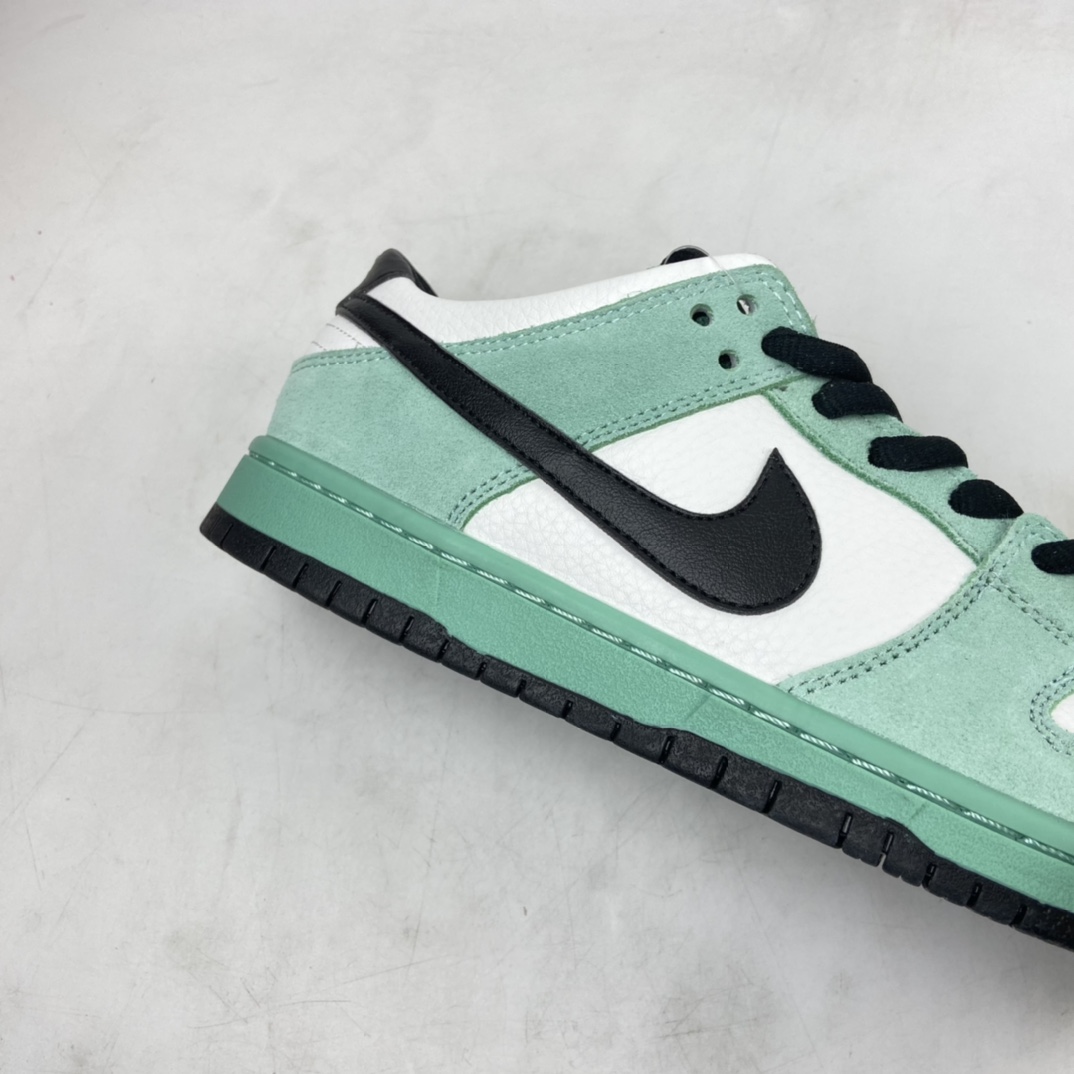 P300 Nike Dunk SB Low IW 冰蓝 扣篮系列低帮休闲运动滑板鞋 819674-301