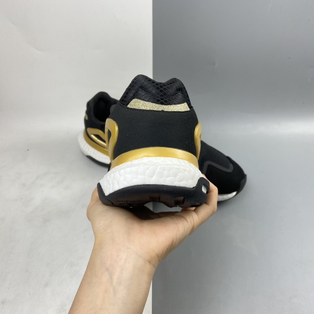 P200 Adidas Originals 2020 Day Jogger Boost 三叶草2020版慢跑者系列高弹复古休闲运动跑鞋 夜行者二代 FW4840