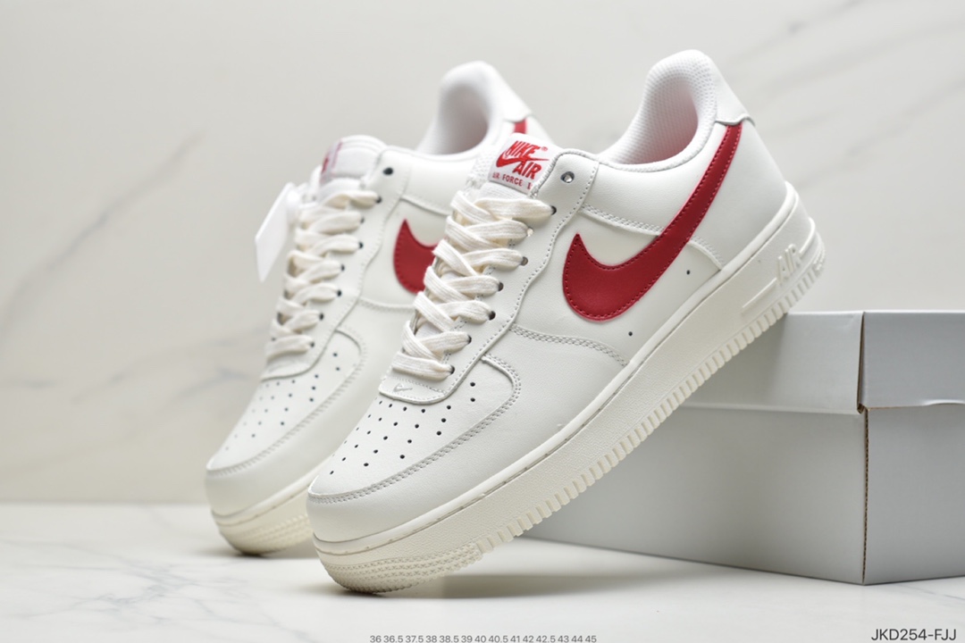 160 耐克Nike Air Force 1 07空军一号低帮百搭休闲运动板鞋CJ0952-100