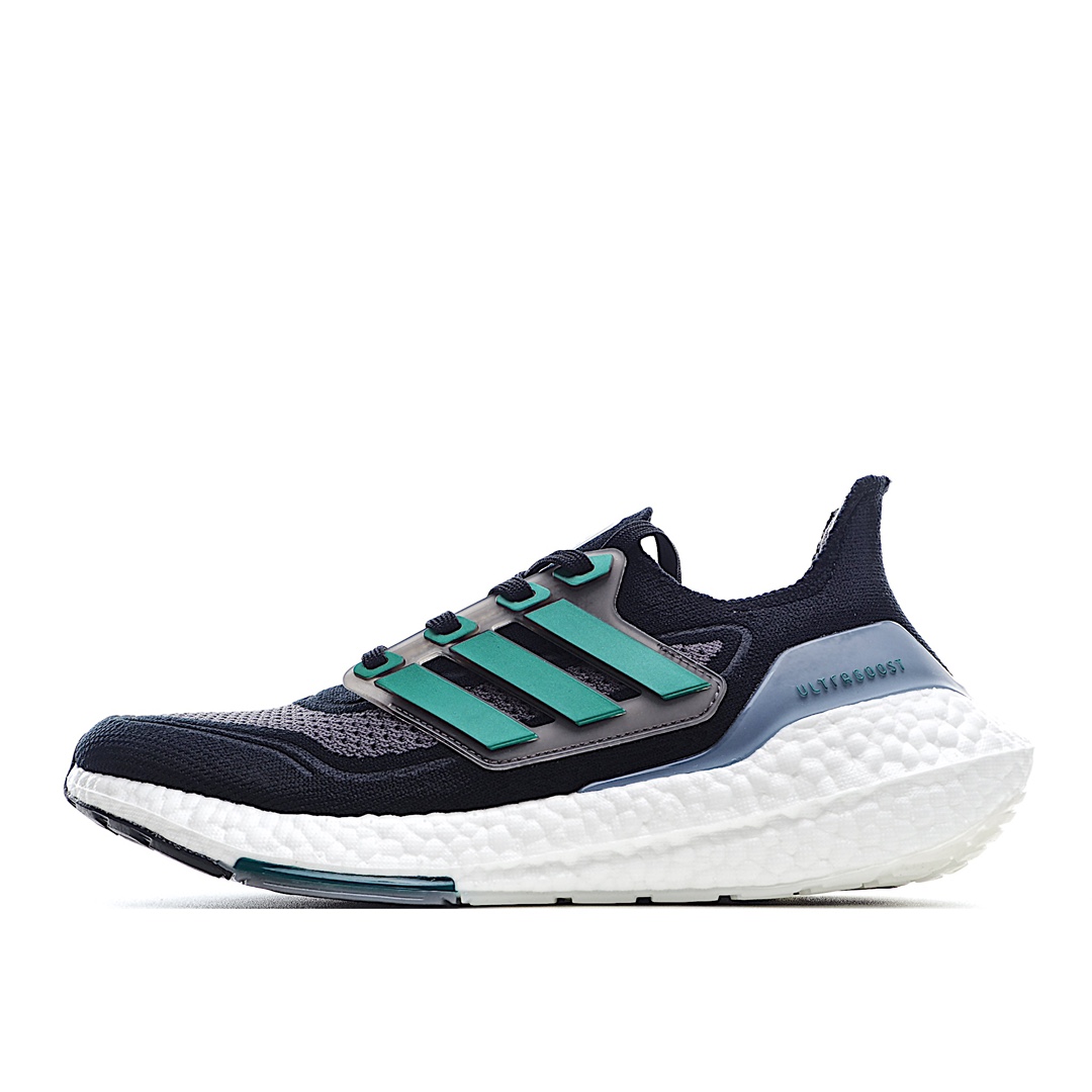 H0 纯原巴斯夫 阿迪达斯 Adidas UB7.0 爆米花 前凸后翘的adidas ultra boost 2021系列正式曝光，新一代的ulrtra boost 21在中底的部分添加了更多的boost材质面积，除了部分标志性的细节处外，这次更新的款式以前凸后翘的流线型呈现。中底的支撑片也变成了造型奇特的U型，鞋子设计十分有速度感。