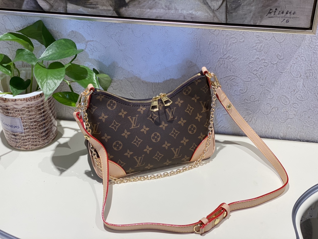 Vintage Louis Vuitton Buckett Bag #AR0922