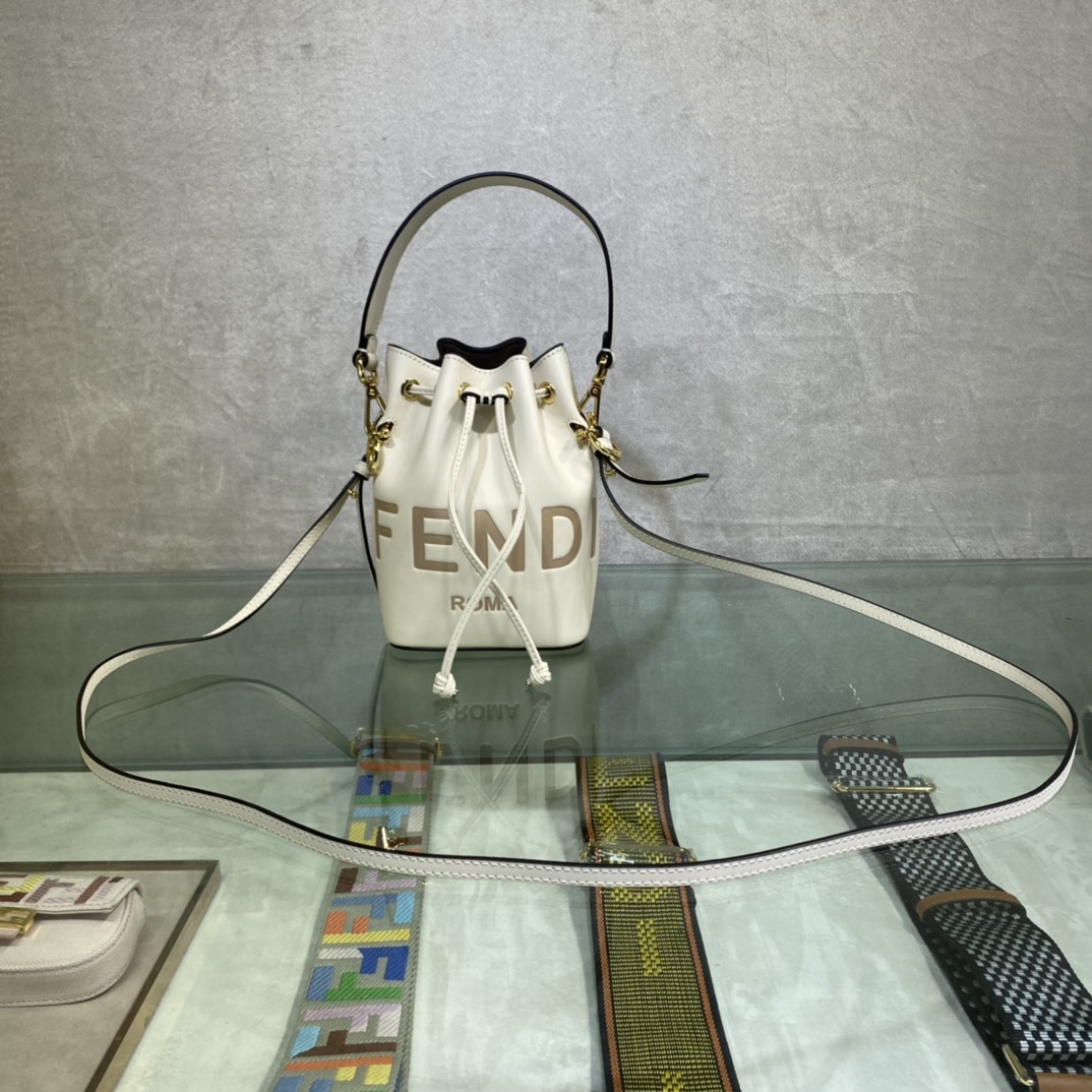 Billig
 Fendi Mon Tresor Taschen Handtaschen Gold Weiß Kalbsleder Rindsleder