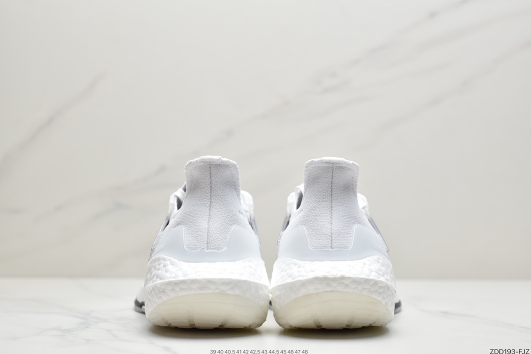 230 前凸后翘的ultra boost 2021系列正式曝光 FY0837