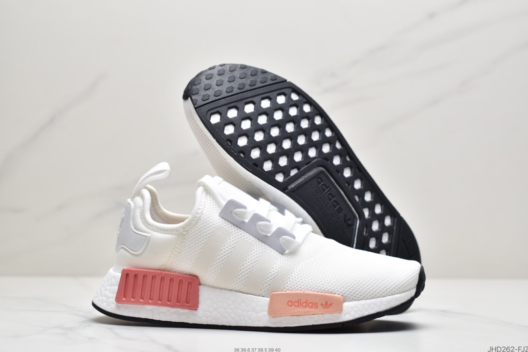 190 阿迪达斯 Adidas NMD R-1 街头风经典百搭跑步鞋 BY9952