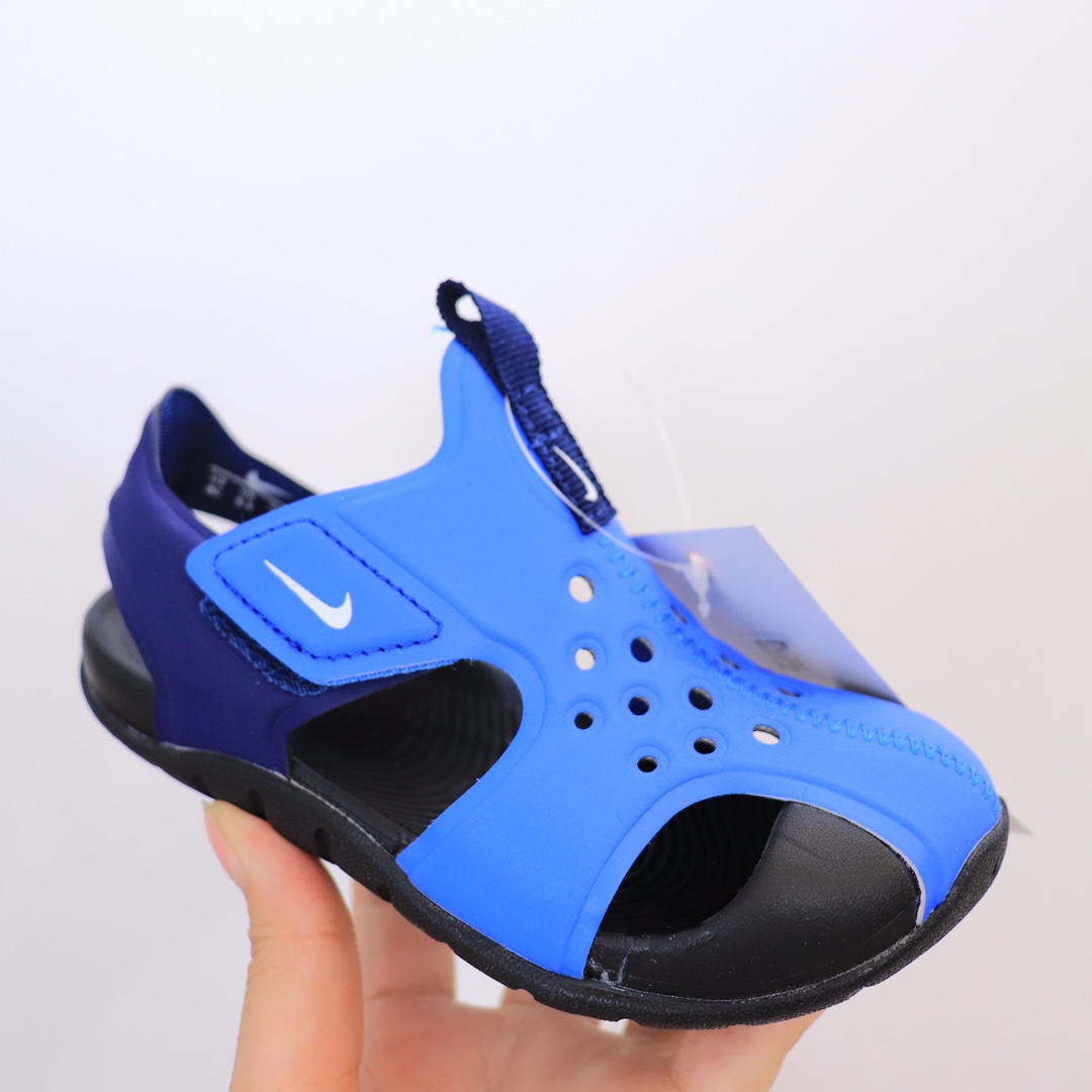 图片[4]-【九宫格细节图】 高版本ＮＫ护脚洞洞鞋.儿童凉鞋‼️ 儿童飞机凉鞋.高品质专G版火爆上市.🔥去年专Ｇ火的一塌糊涂哦。设计独特.上脚好看.鞋子轻便柔软.防滑设计.鞋面透气扣设计.🌼夏天不热脚.魔术贴方便宝宝穿着.✔️-选品中心