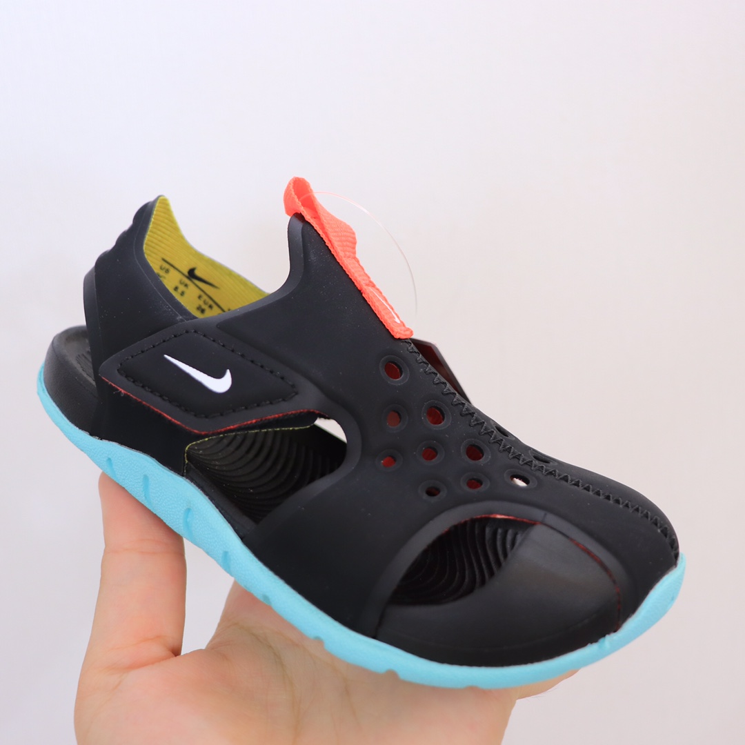 图片[4]-【九宫格细节图】 高版本ＮＫ护脚洞洞鞋.儿童凉鞋‼️ 儿童飞机凉鞋.高品质专G版火爆上市.🔥去年专Ｇ火的一塌糊涂哦。设计独特.上脚好看.鞋子轻便柔软.防滑设计.鞋面透气扣设计.🌼夏天不热脚.魔术贴方便宝宝穿着.✔️-选品中心