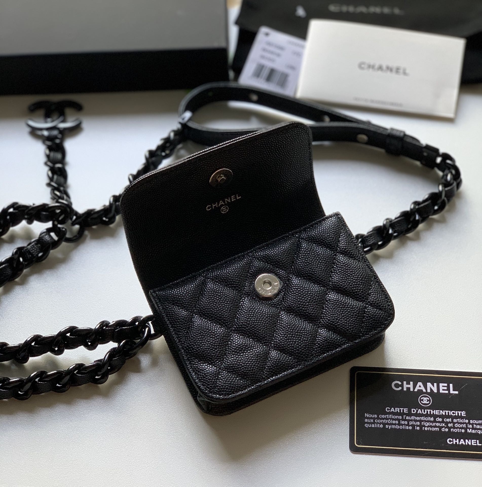 Chanel 腰包