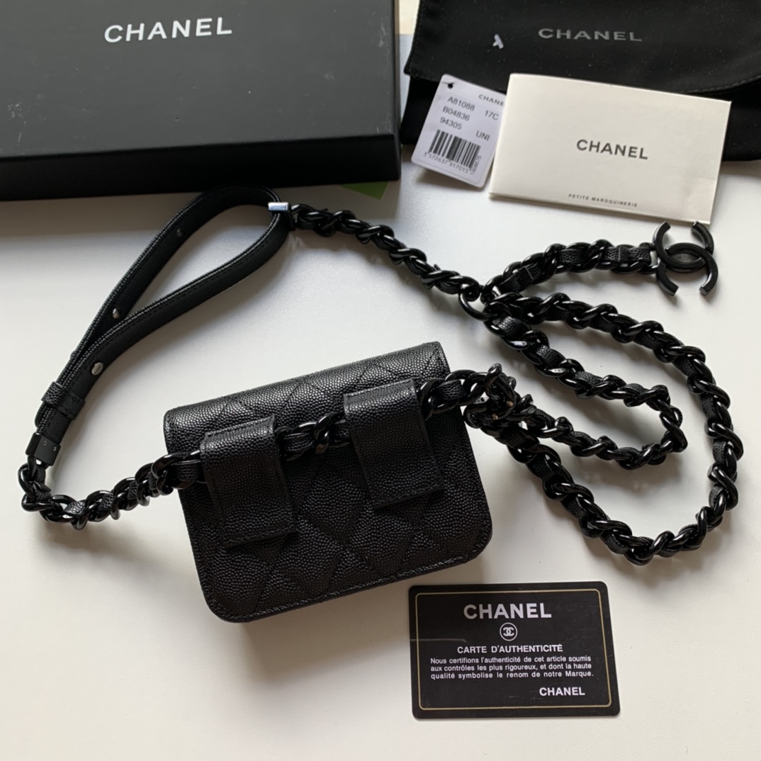 Chanel 腰包