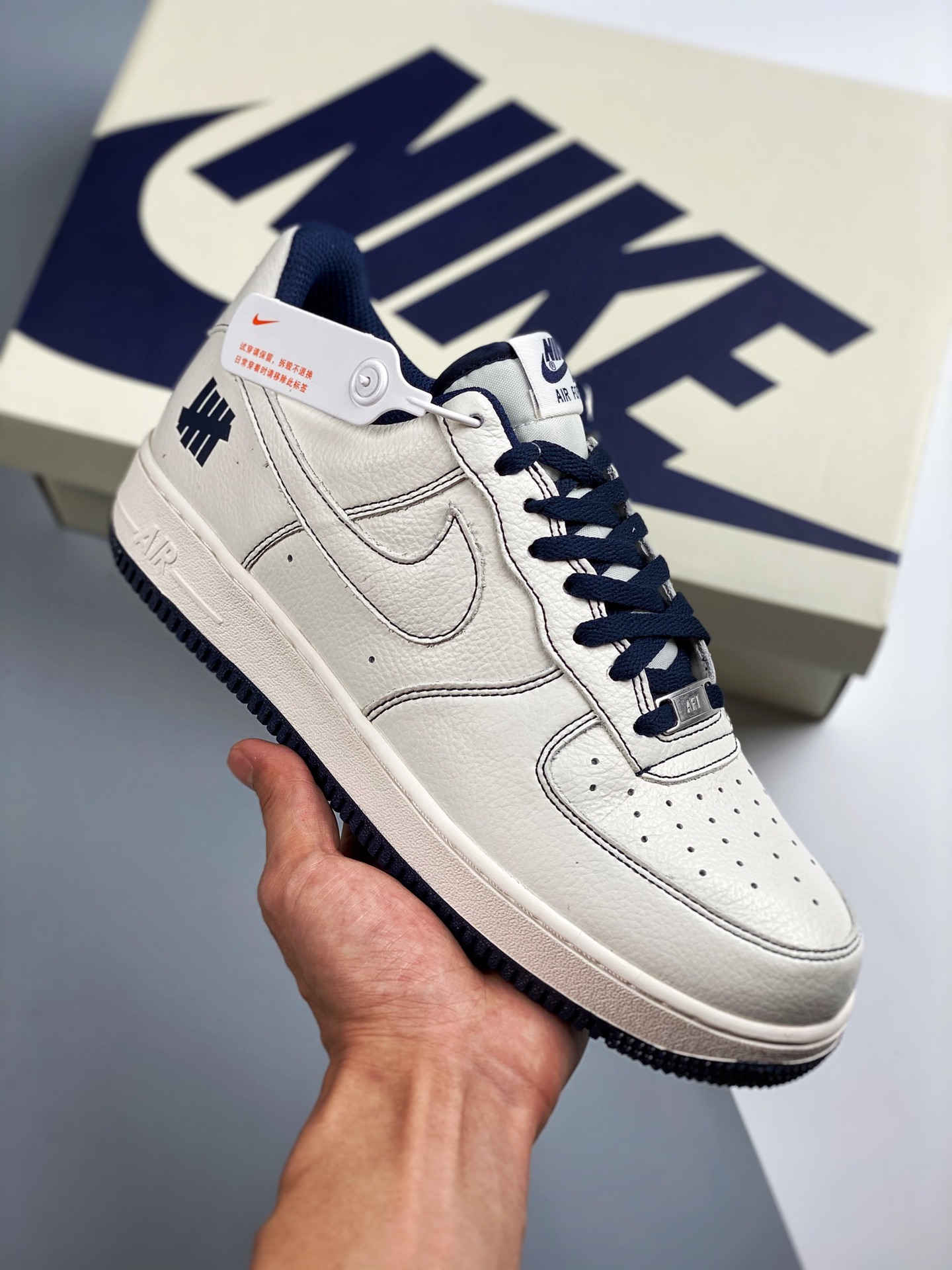 undefeated x Air Force 1 edición conjunta beige/azul, horma original, cartón original, estilo auténtico de Air Force, e…