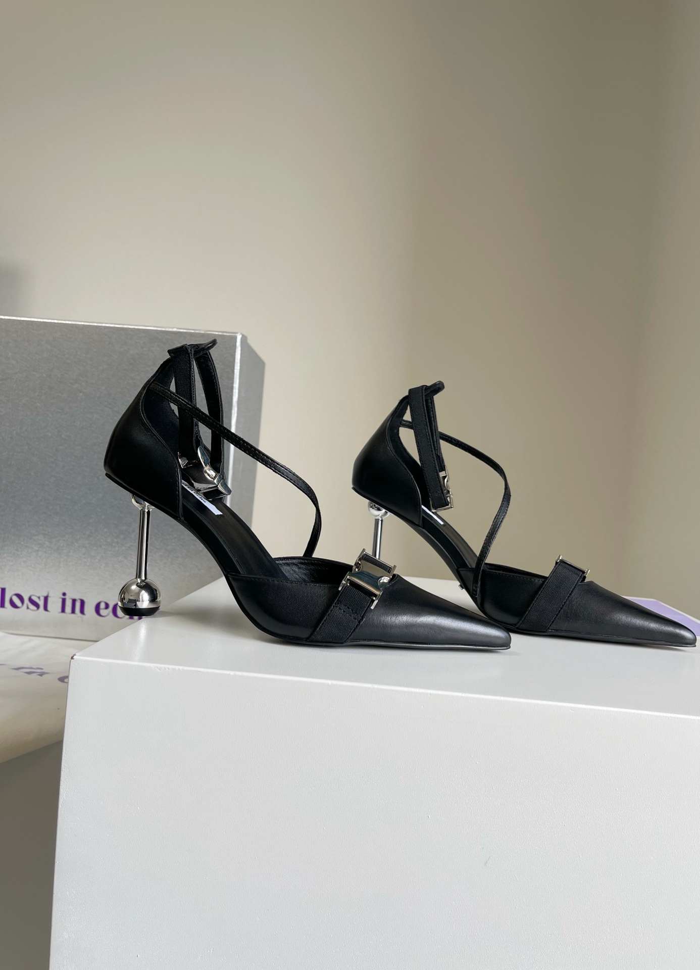 Lost Double-Ball Heel: Perfect, Stylish, and Comfortable - 图片 2