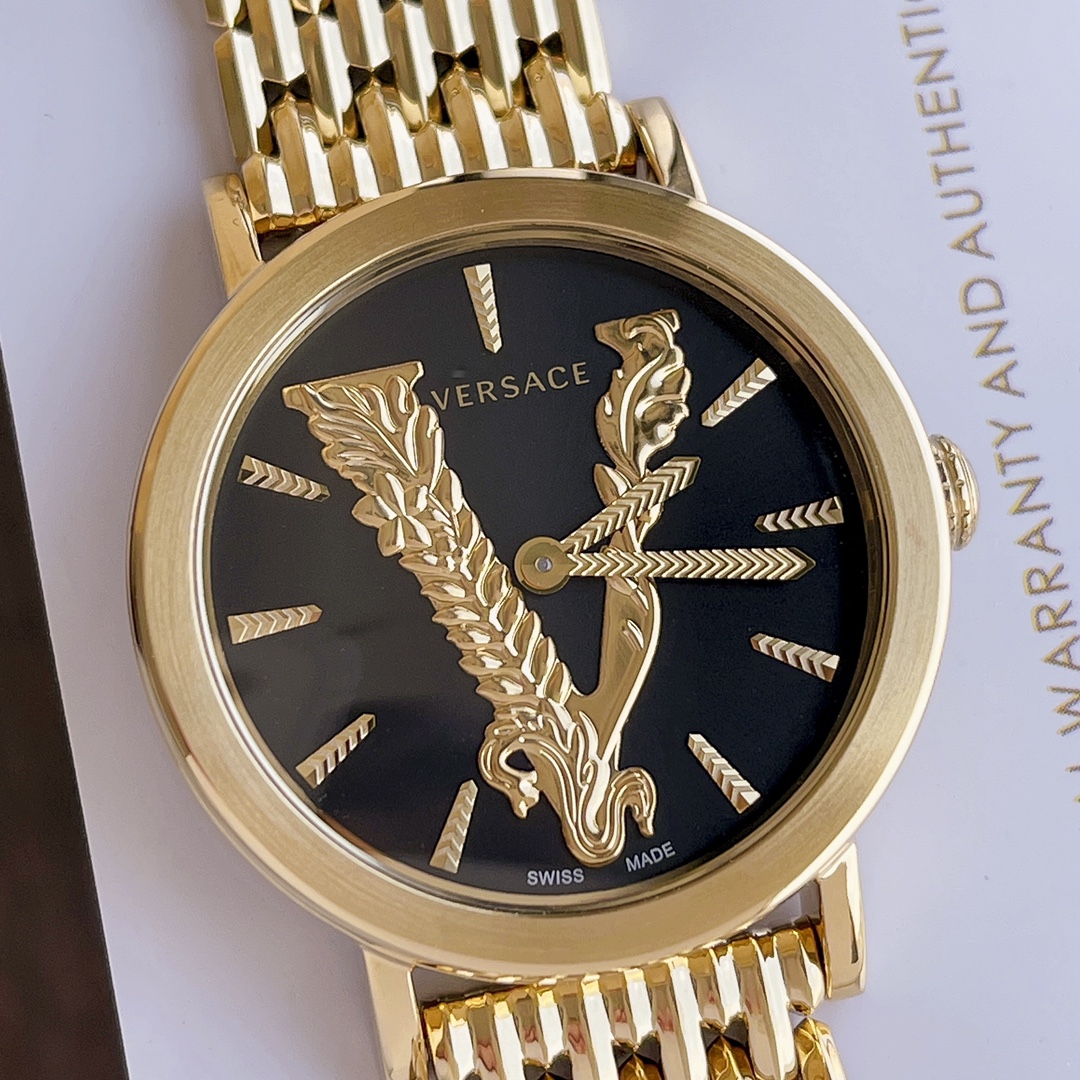 Часы Versace