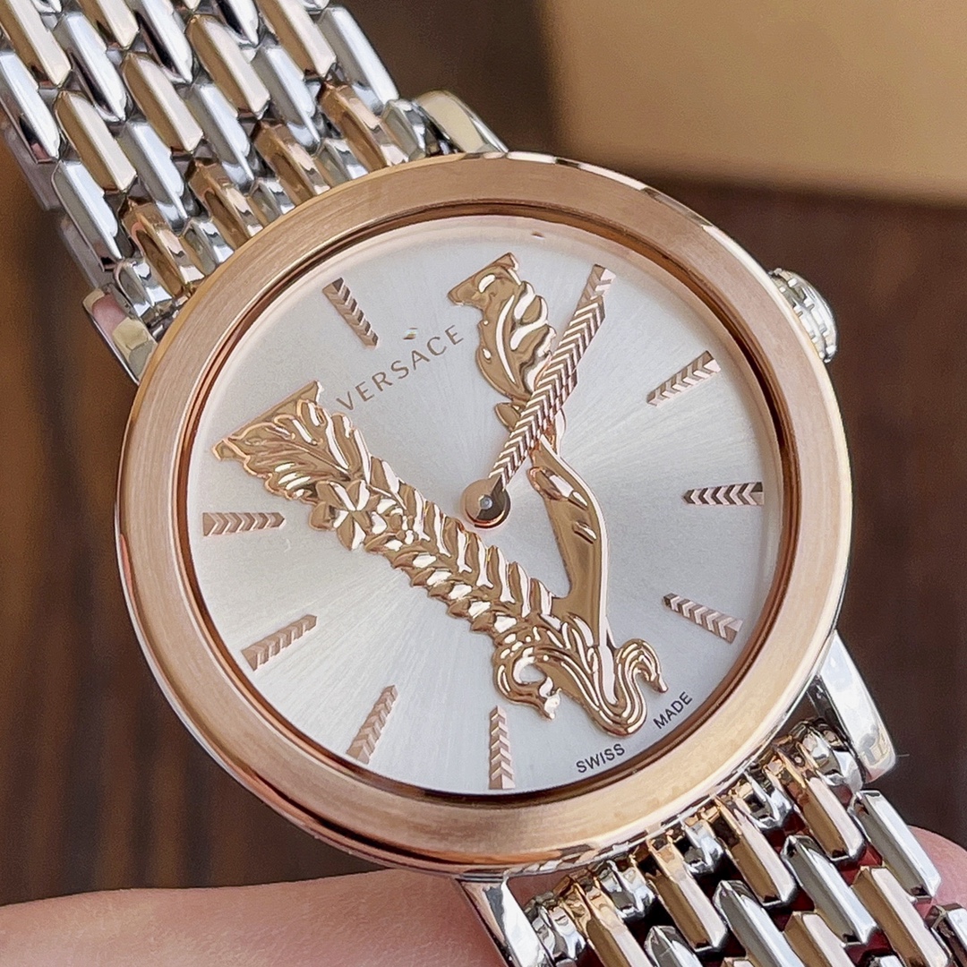 NO:157841,Batch: Original box: 50 Versace versace model VEHC00519 watch diameter 36mm dial three-dimensional V-shaped logo sapphire glass mirror, 50 meters daily waterproof, double press butterfly snap, full packaging., versace, versace19860909批:原盒:50 范思哲versace型号VEHC00519 表径36mm 表盘立体式V字logo蓝宝石玻璃镜面,50米生活防水,双按蝴蝶按扣,全套包装.,,versace,versace,Watch