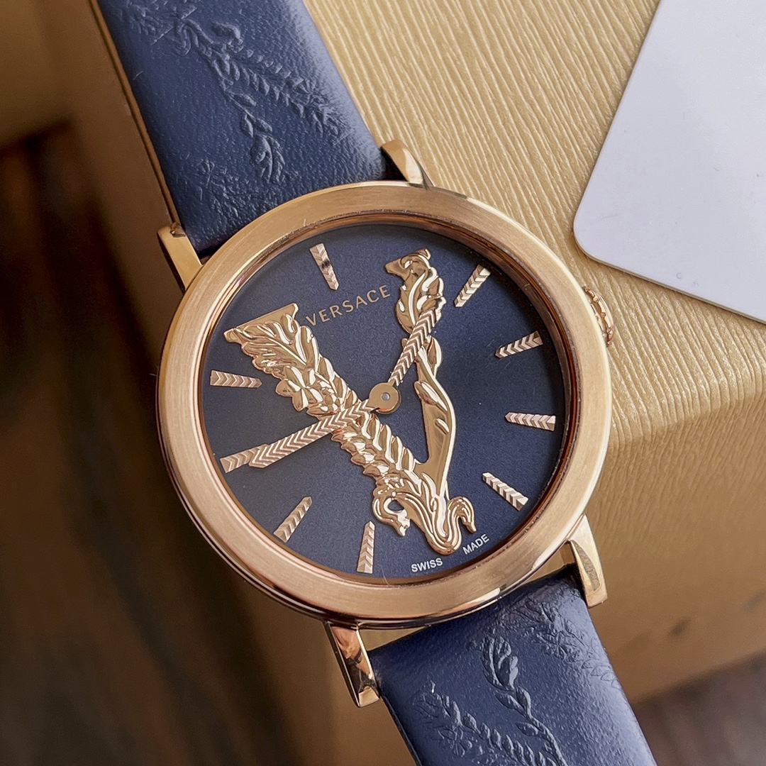 NO:157910,Batch: Original box: 50 Versace versace model VEHC00419 watch diameter 36mm dial three-dimensional V-shaped logo sapphire glass mirror, 50 meters daily waterproof, calfskin strap three-dimensional printing. Full set of packaging., versace, versace, cowhide19860909批: 原盒:50 范思哲versace型号VEHC00419 表径36mm 表盘立体式V字logo蓝宝石玻璃镜面,50米生活防水,小牛皮表带立体印花.全套包装.,,versace,versace,cowhide,Watch