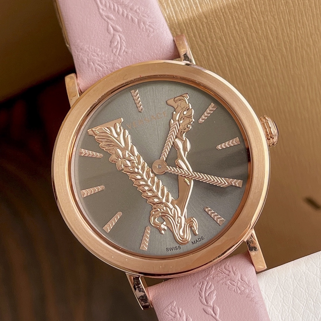 NO:157908,Batch: Original box: 50 Versace versace model VEHC00319 watch diameter 36mm dial three-dimensional V-shaped logo sapphire glass mirror, 50 meters daily waterproof, calfskin strap three-dimensional printing. Full set of packaging., versace, versace, cowhide19860909批: 原盒:50 范思哲versace型号VEHC00319 表径36mm 表盘立体式V字logo蓝宝石玻璃镜面,50米生活防水,小牛皮表带立体印花.全套包装.,,versace,versace,cowhide,Watch