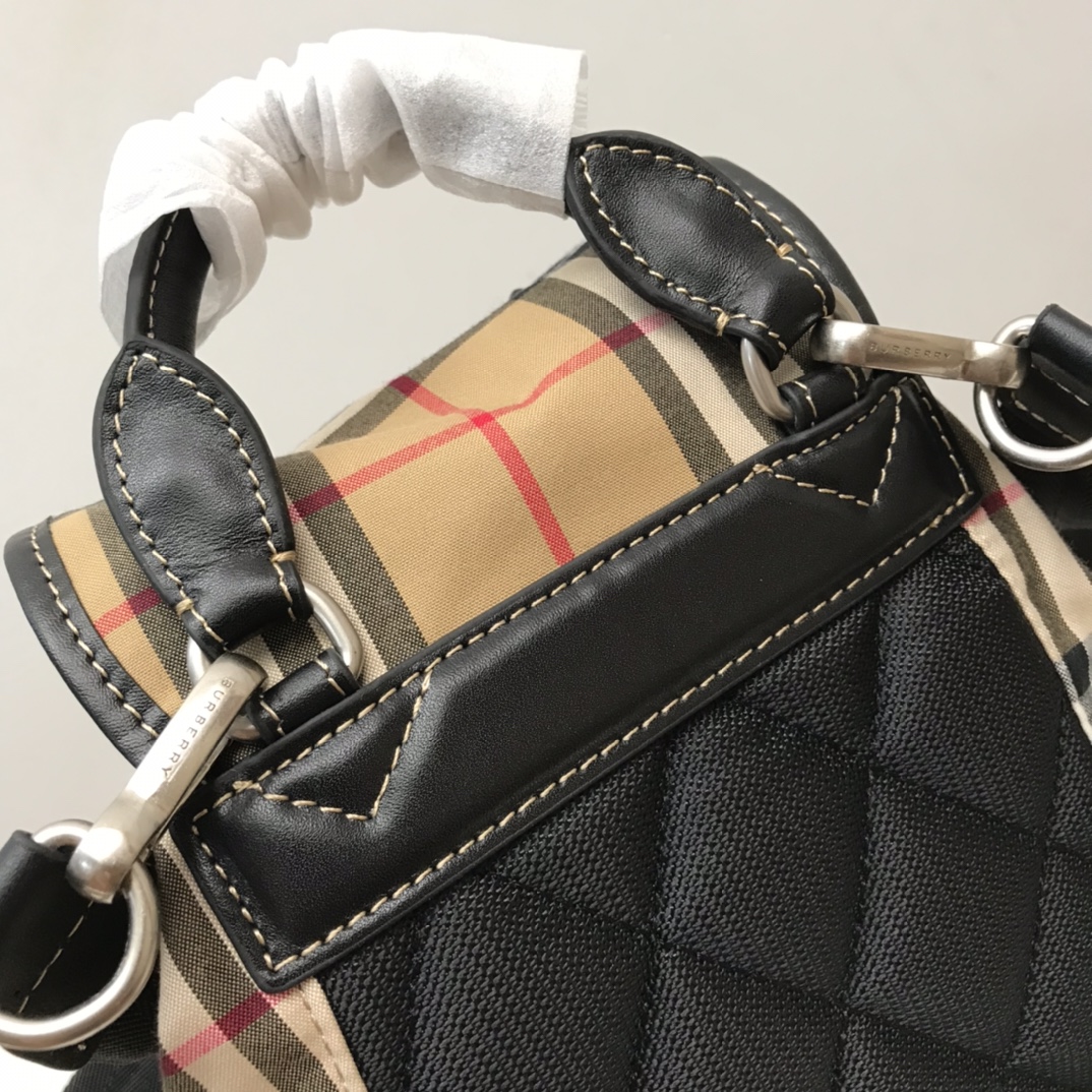 Louis Vuitton Haute Couture Haute Couture Ready-to-Wear Clothing Dress 7