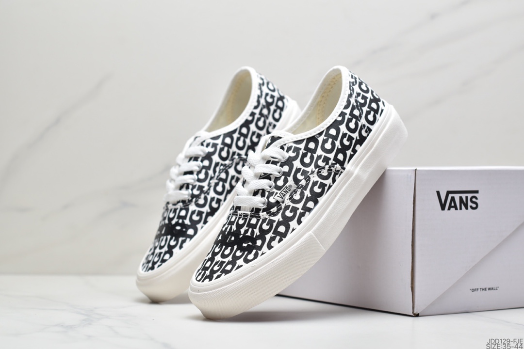 120  Vans 万斯 Classic Slip-On 百搭经典板鞋懒人一脚蹬硫化休闲板鞋