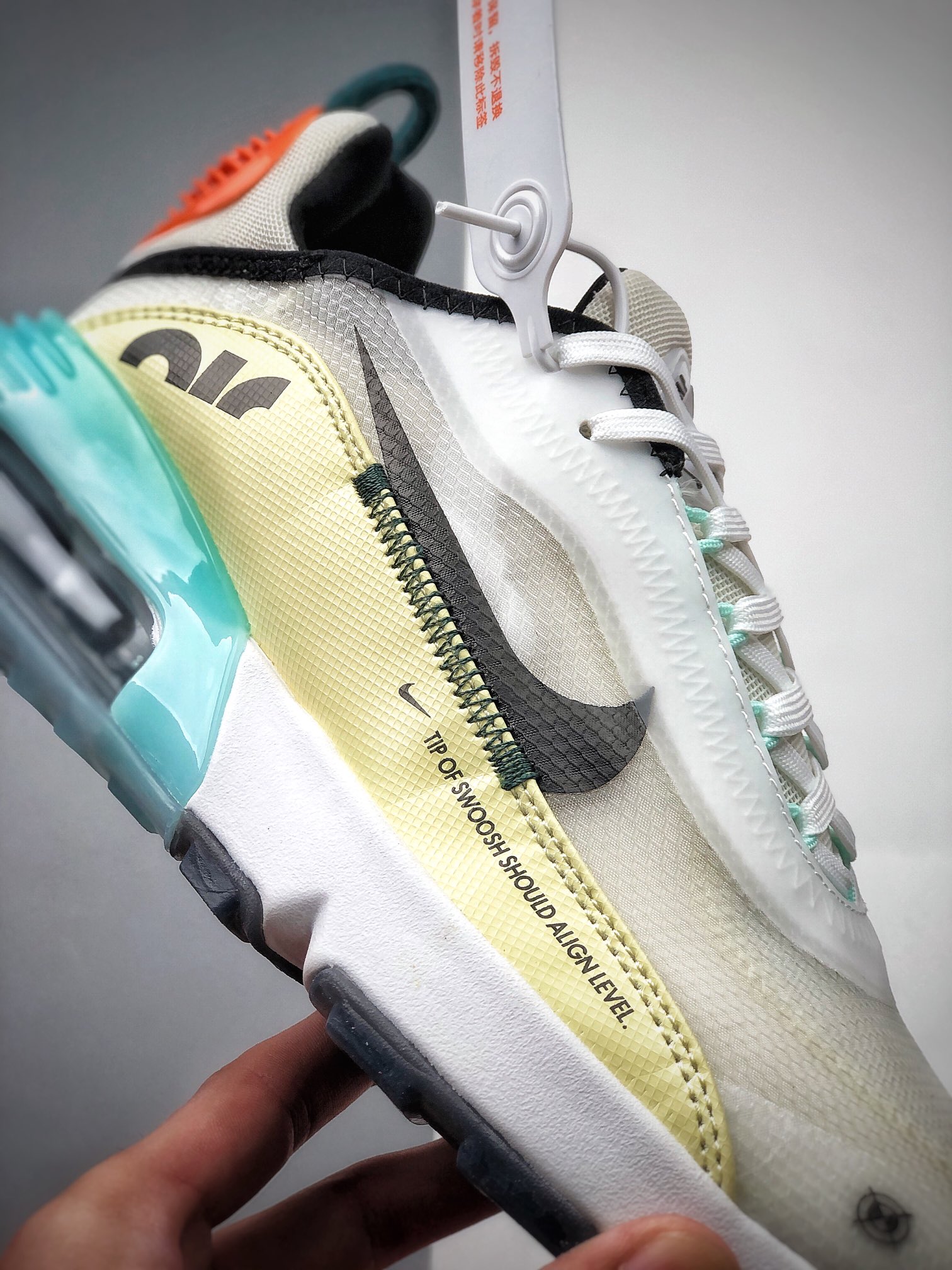 220   Neymar x Nike Air Max 2090 缓震气垫鞋 DM0971-107