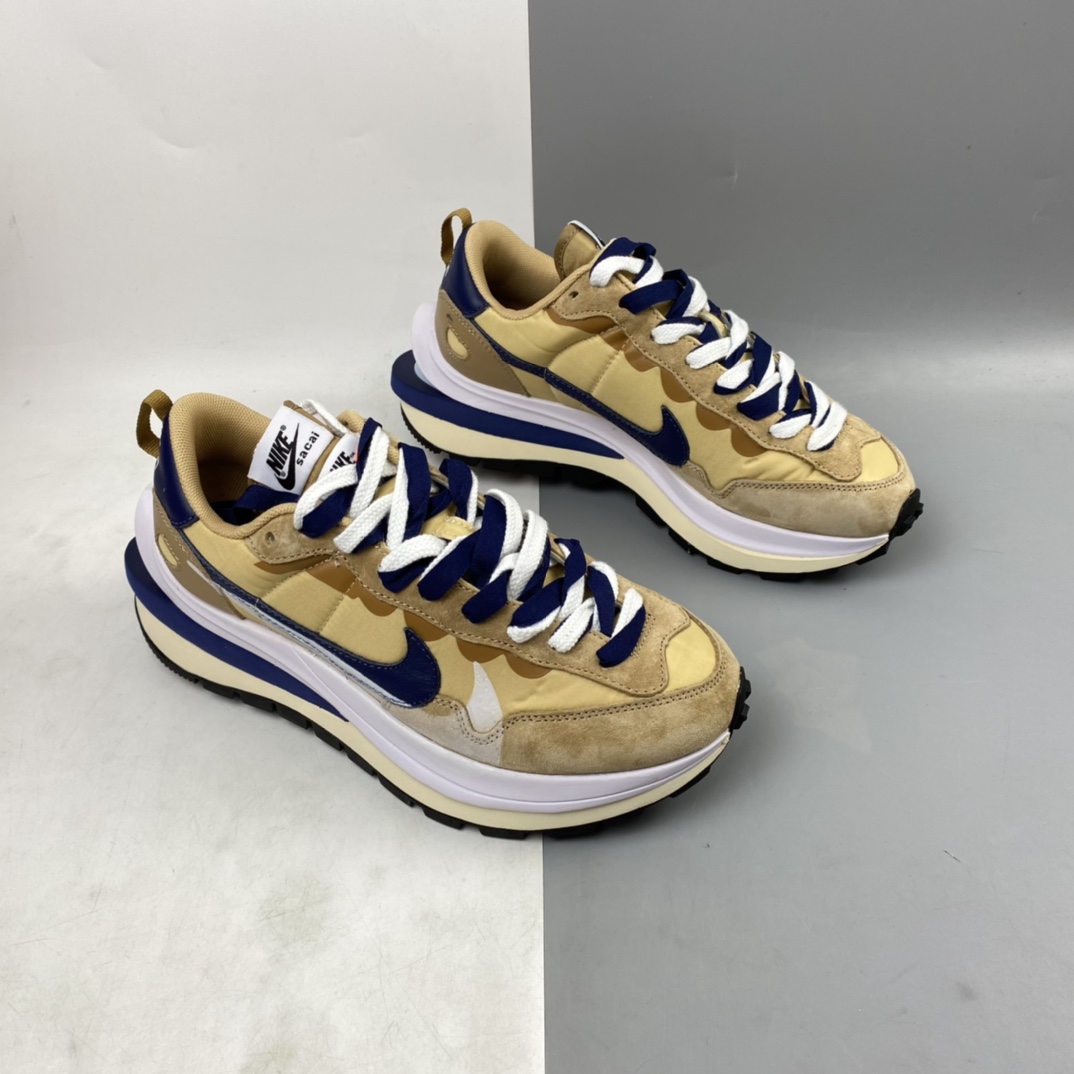 P300 日式解构美学联名Sacai x Nike Pegasus Vaporfly SP 大重叠双钩子 DD1875-200