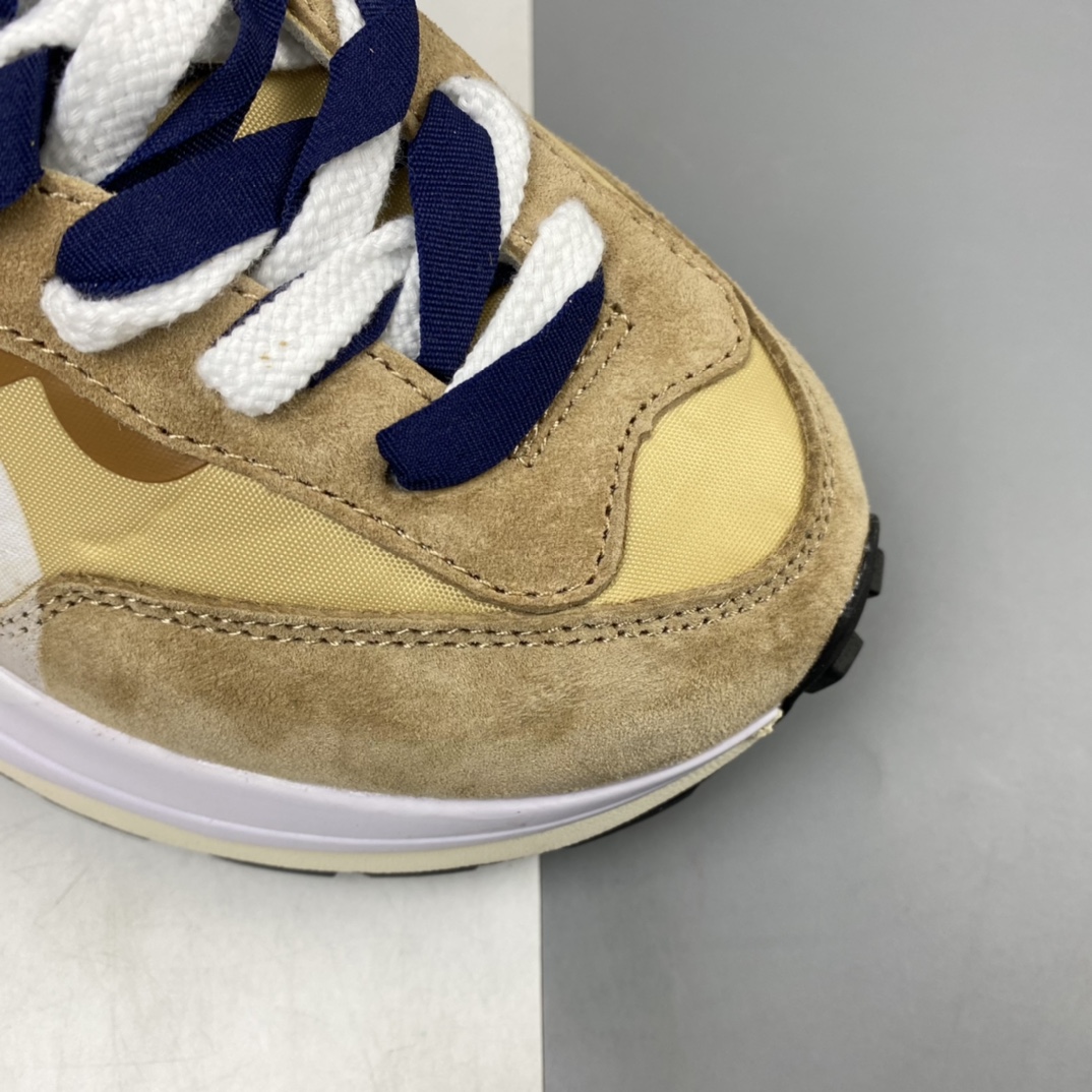 P300 日式解构美学联名Sacai x Nike Pegasus Vaporfly SP 大重叠双钩子 DD1875-200