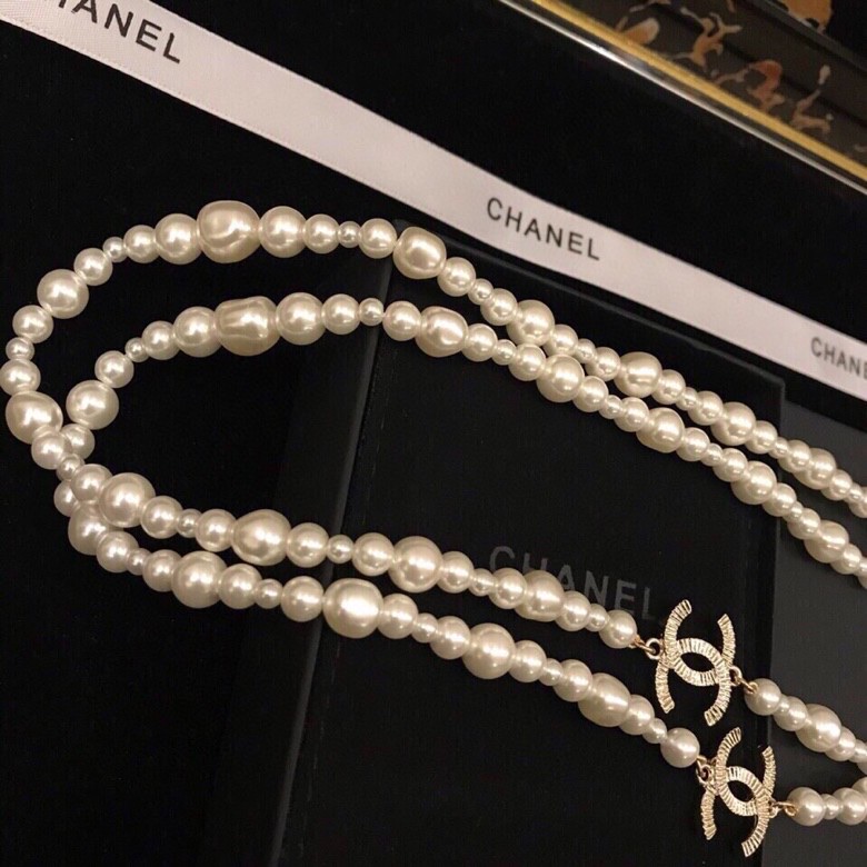 Chanel 毛衣链 小香 长链 【原单狠货】进出专柜无压力，代购级别 珍珠毛衣链，美呀，正品9xxxP